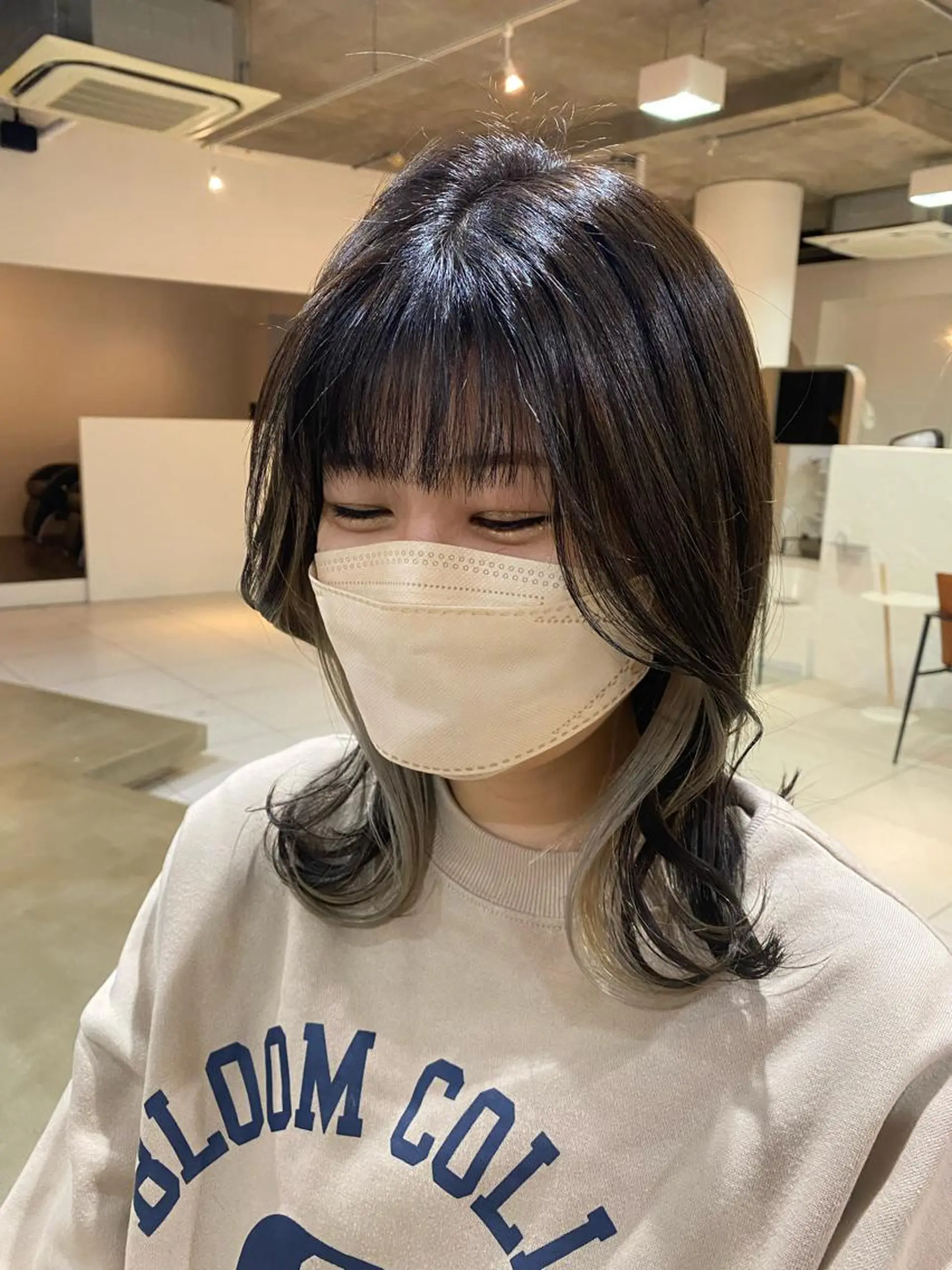 ミディアム I nagiのヘアスタイル