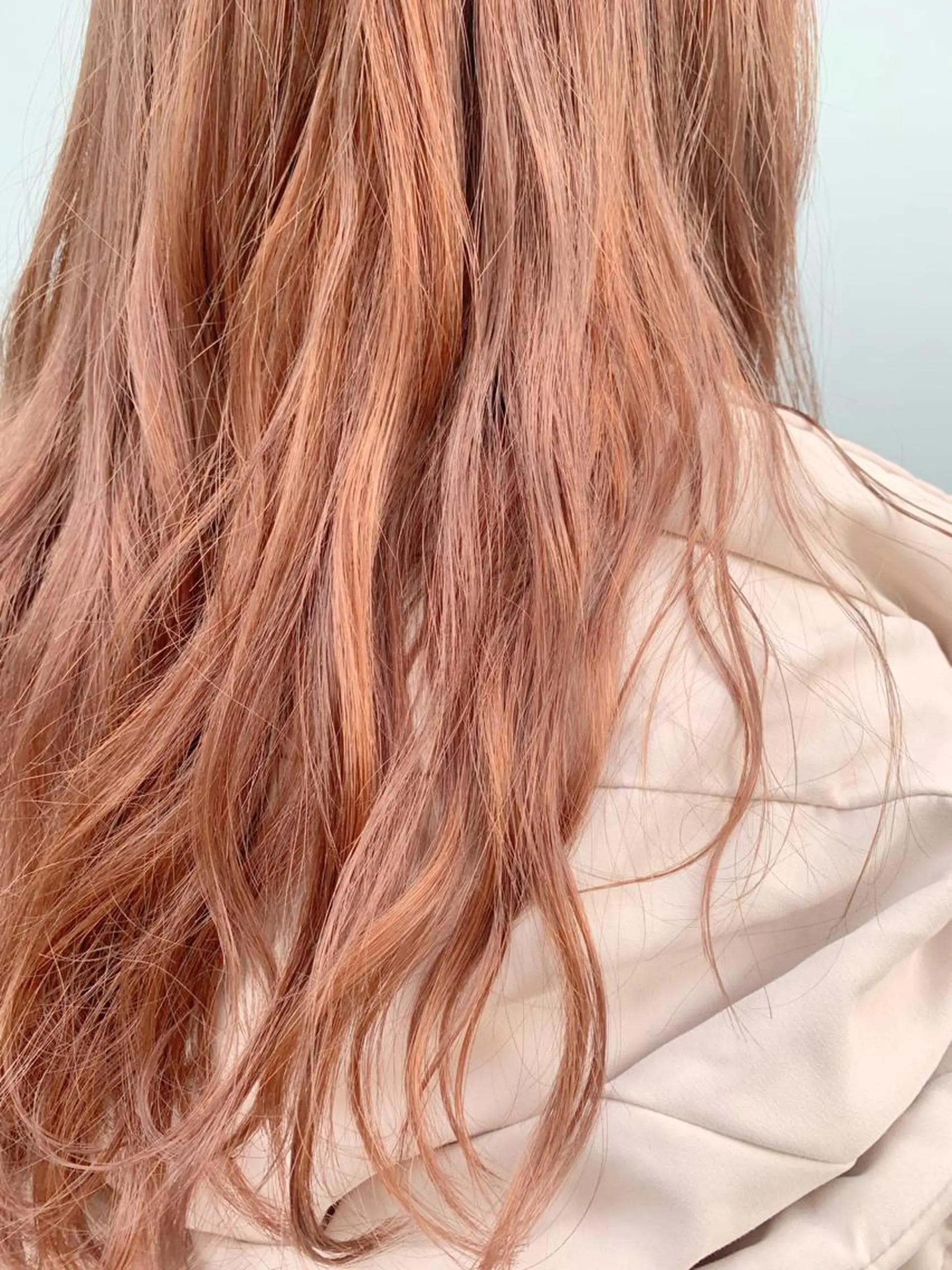 ロング 外国人風カラー ハイライト トリートメント エフプラス所属・エフ プラス F +PULS🌿のマツエク・マツパデザイン