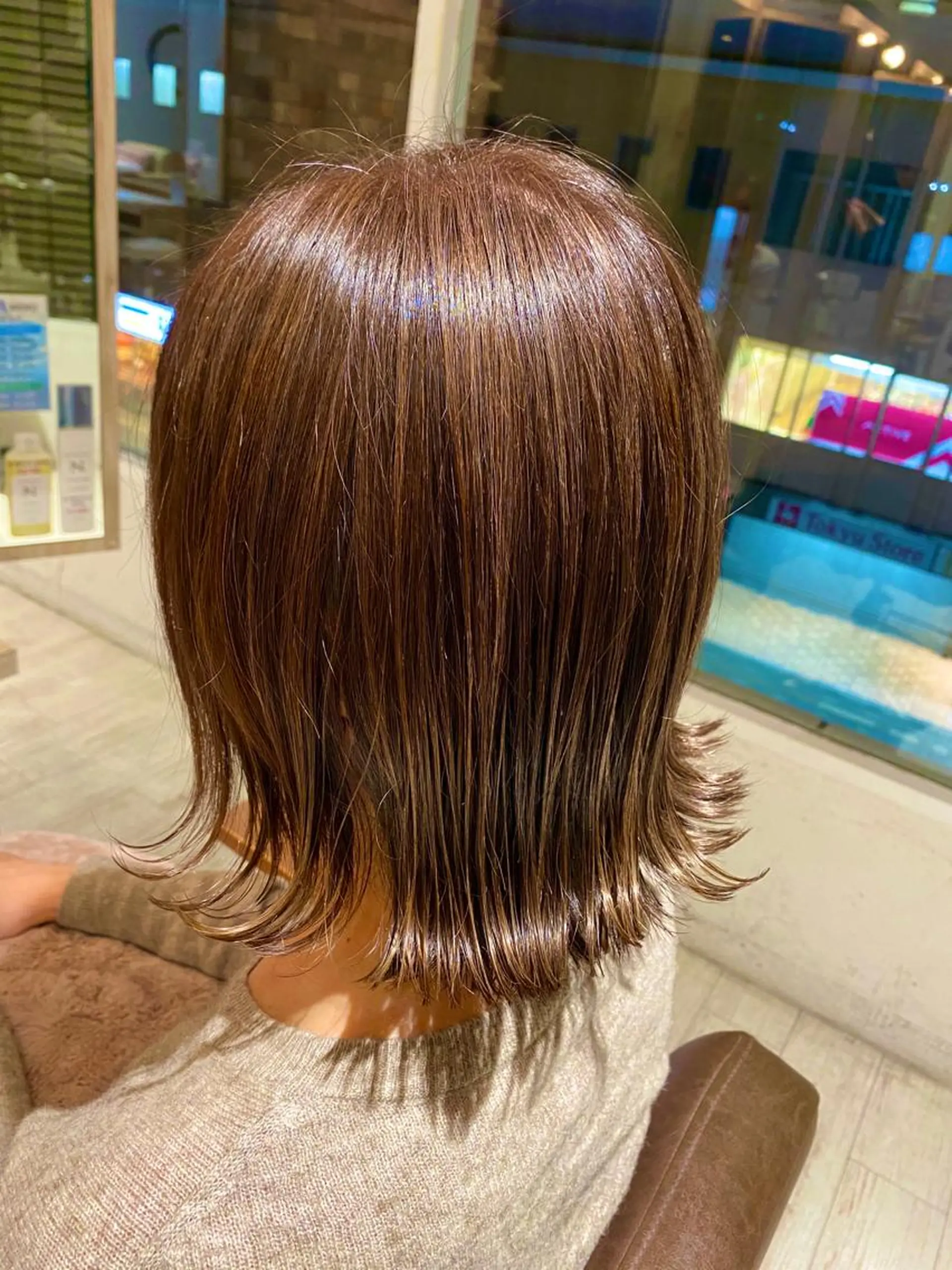 ミディアム カラー ベージュカラー ハイライトカラー ピンクカラー ピンクベージュ ハイライト SALOWIN調布店所属・ツヤ髪師 kichiのヘアスタイル