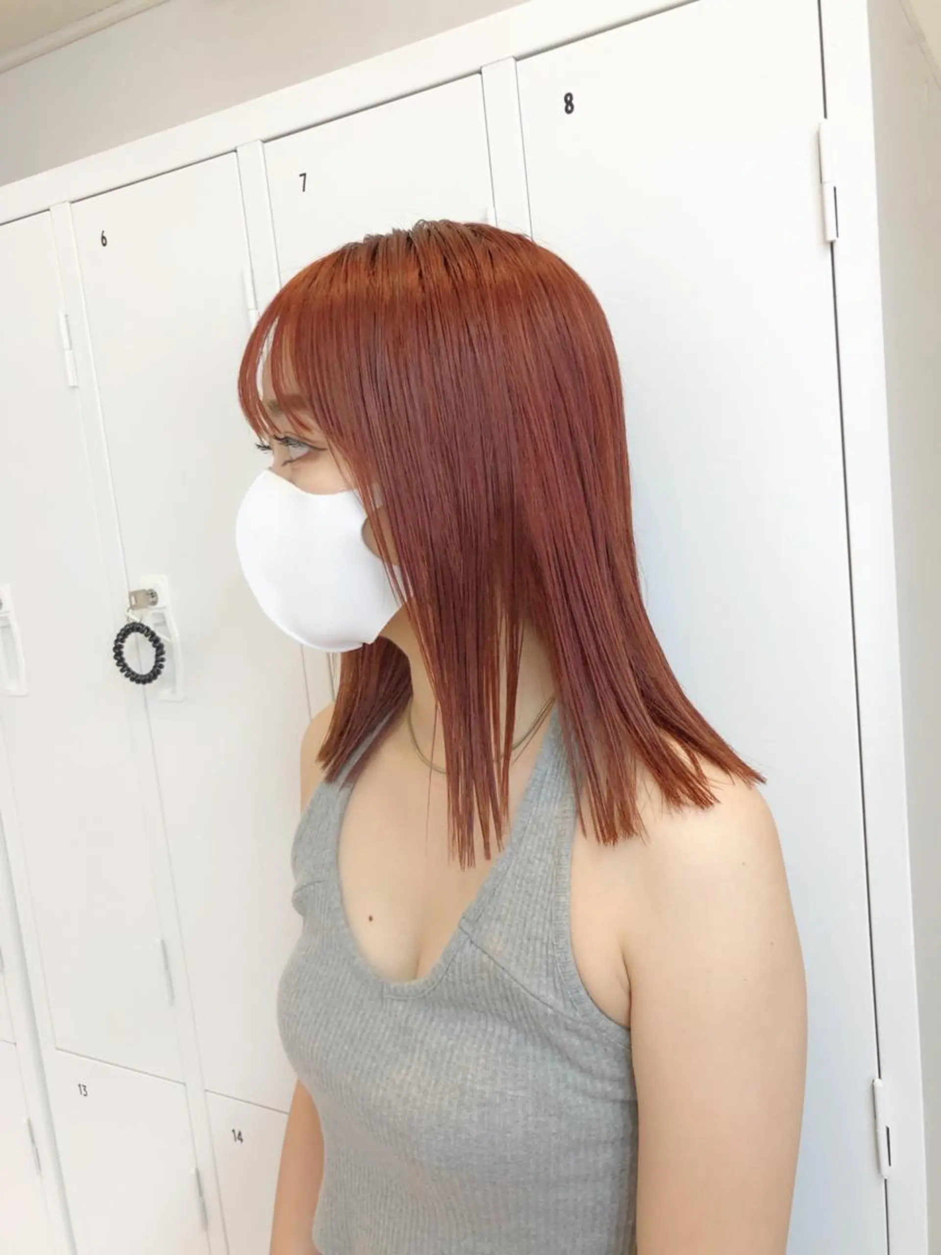 セミロング カラー オレンジ オレンジピンク ピンクカラー 山崎 俊介のヘアスタイル