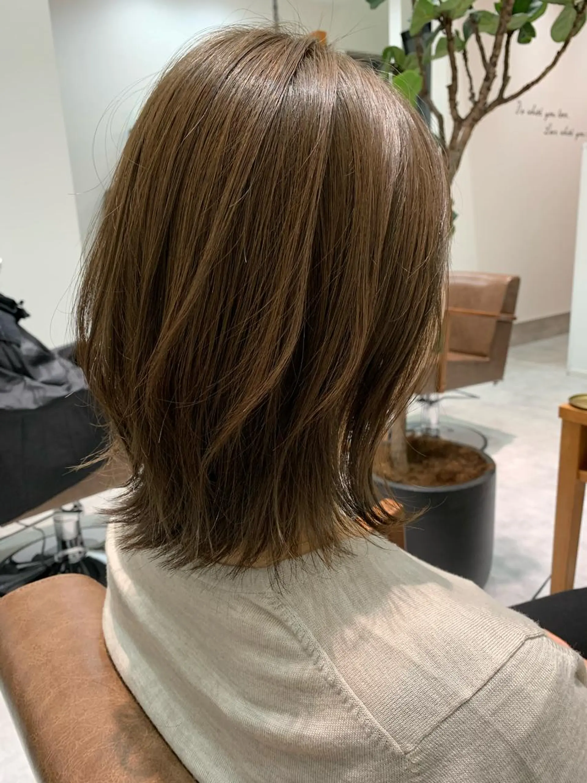 ミディアム カラー カット ヘアカラー トリートメント ヘアセット 中村 優太のヘアスタイル