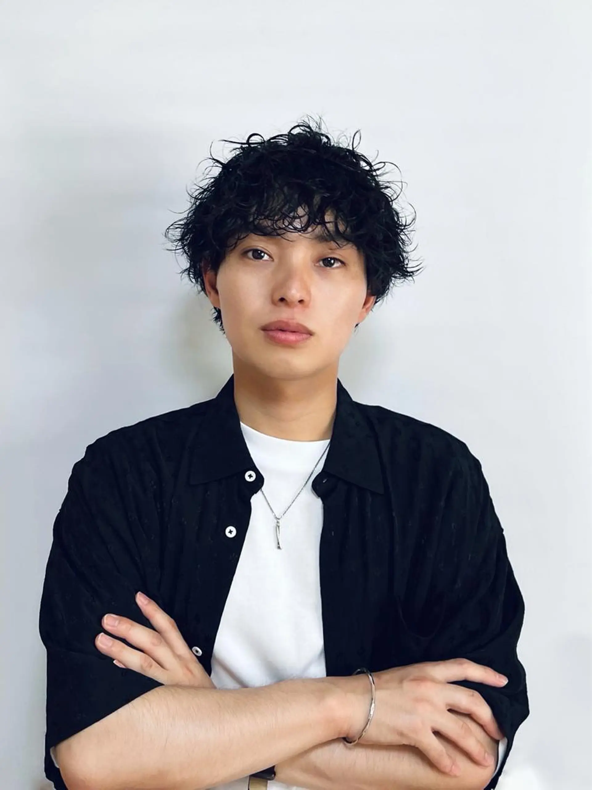 パーマ メンズ メンズパーマ カット パーマ Qin shaire salon 原宿verno店所属・【センターパート】 ETO／江藤翼の眉毛・アイブロウイメージ