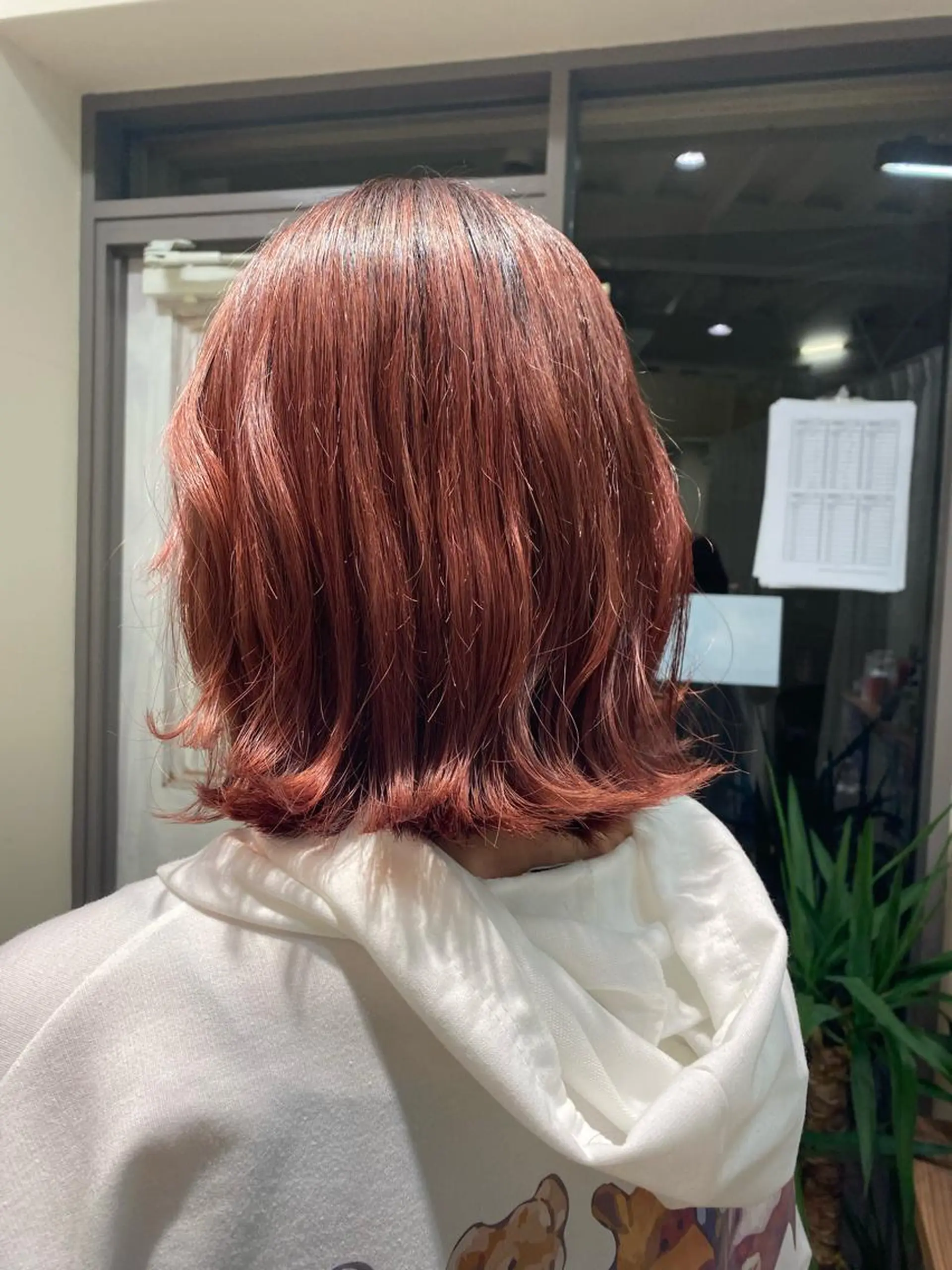 ミディアム カラー ブリーチ レッドカラー ボブ 後藤 瀬奈のヘアスタイル