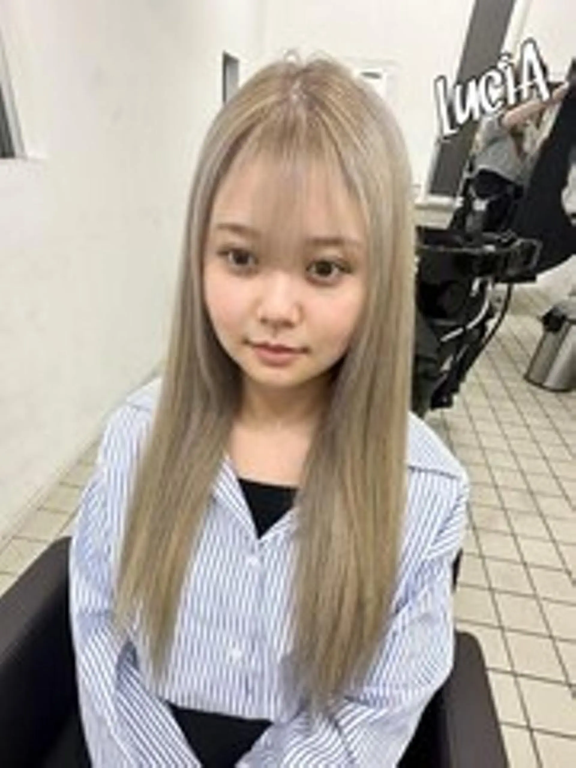 ヘアアレンジ ロング カラー MISAKIエクステ ブリーチ\5900のヘアスタイル