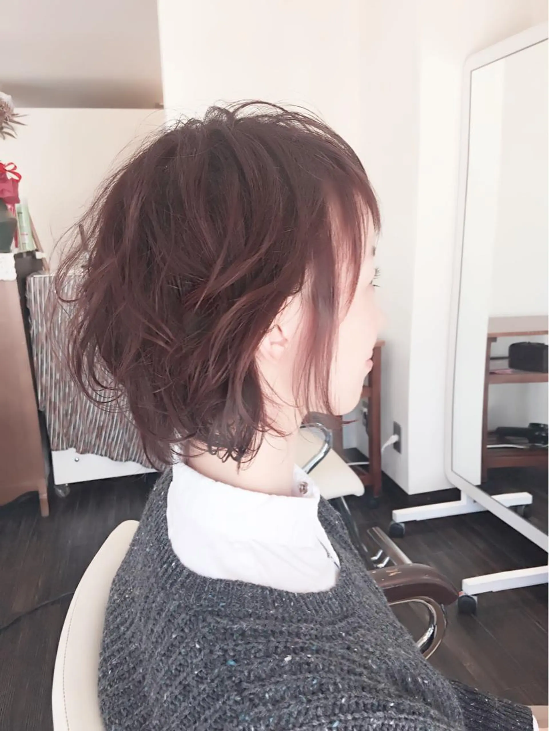ミディアム nishimura makotoのヘアスタイル