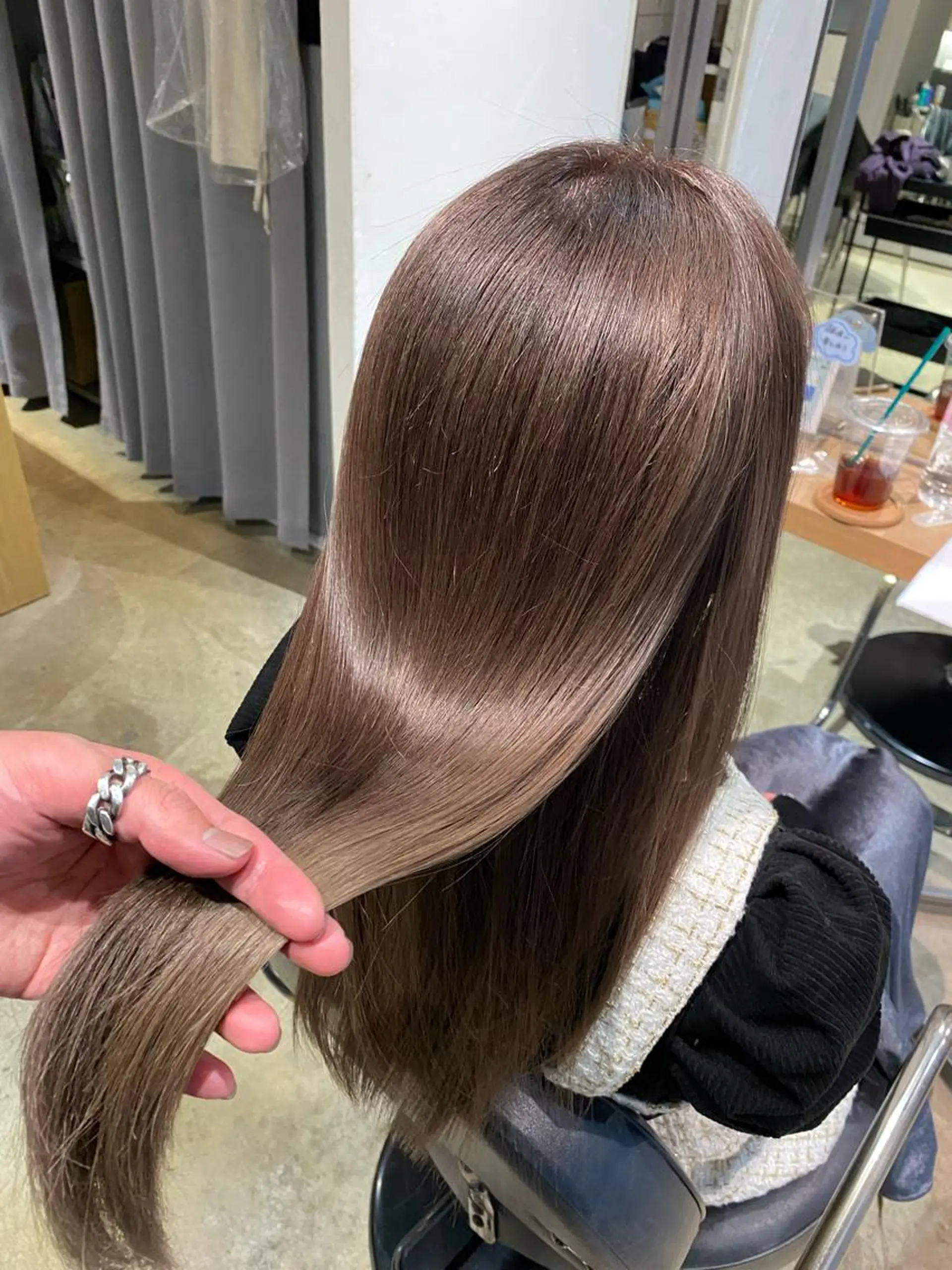 ロング カット ヘアカラー トリートメント ✨日本1の艶髪✨ 佐藤 翔太のヘアスタイル