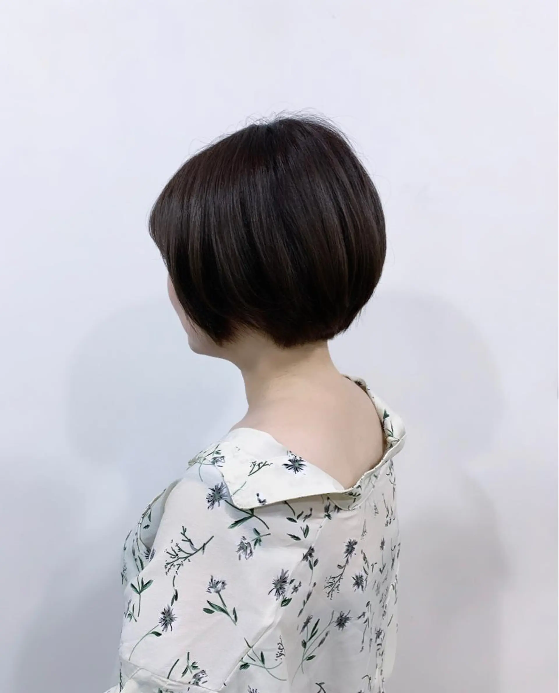 ショート 間水 和樹のヘアスタイル