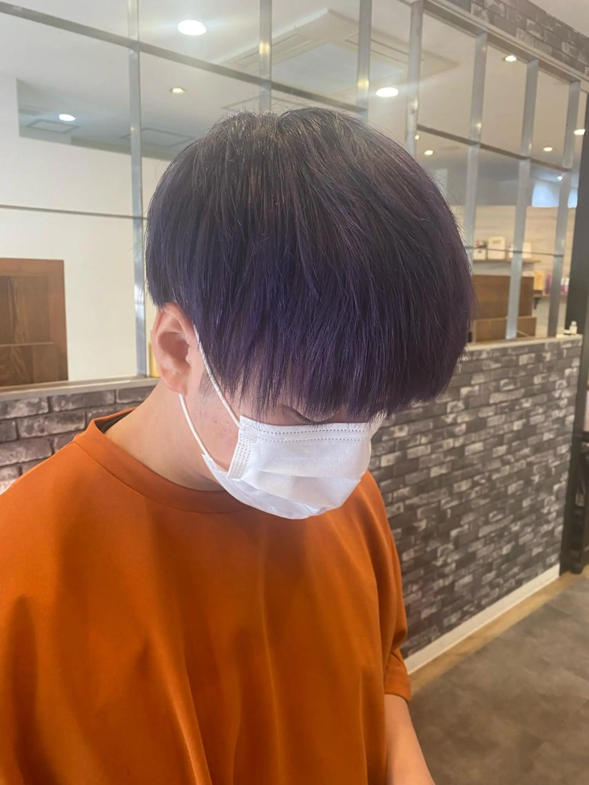 ショート カラー メンズ 新谷 桃子のヘアスタイル