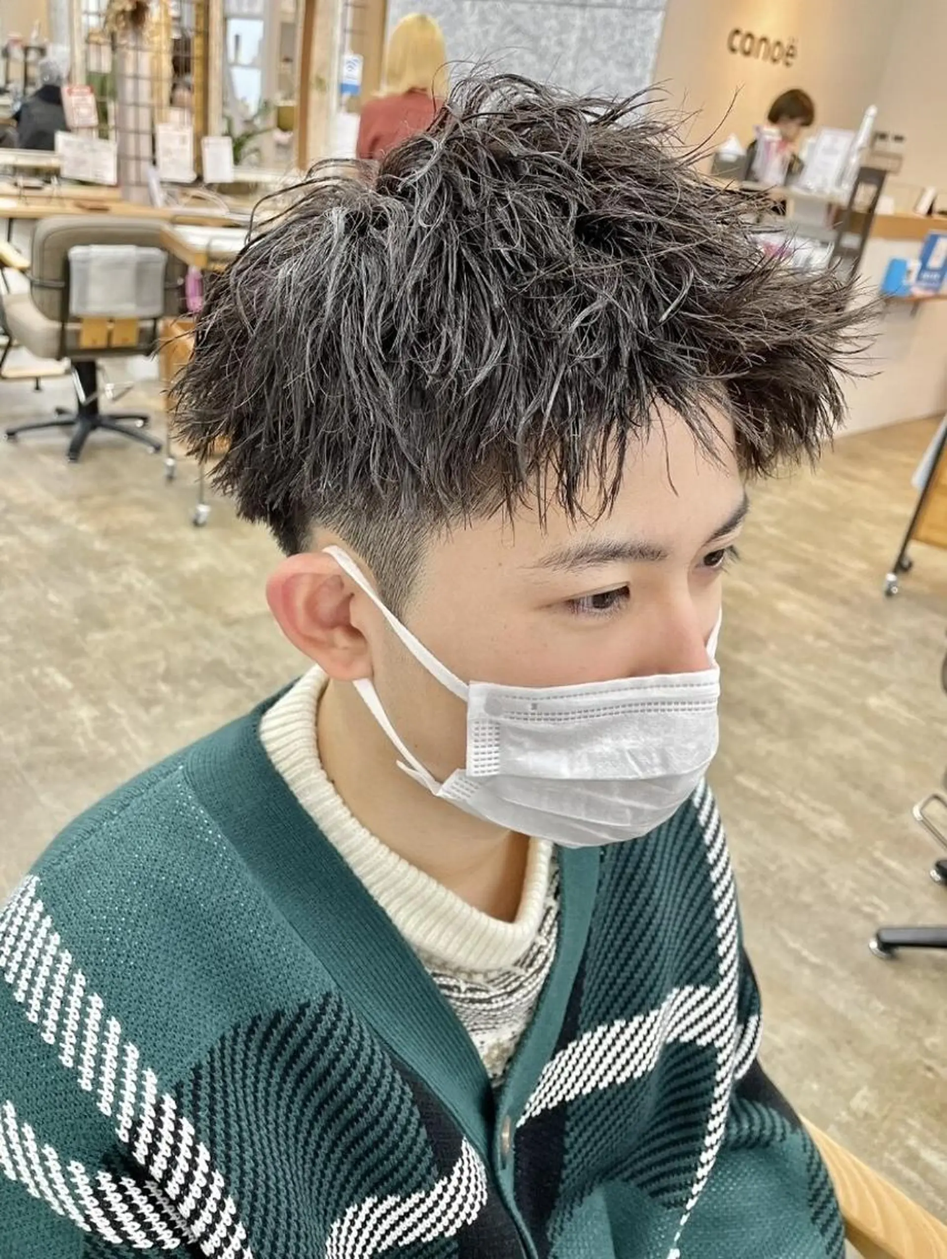 ショート カラー パーマ mare宇部高前店 /スタッフモデルのヘアスタイル