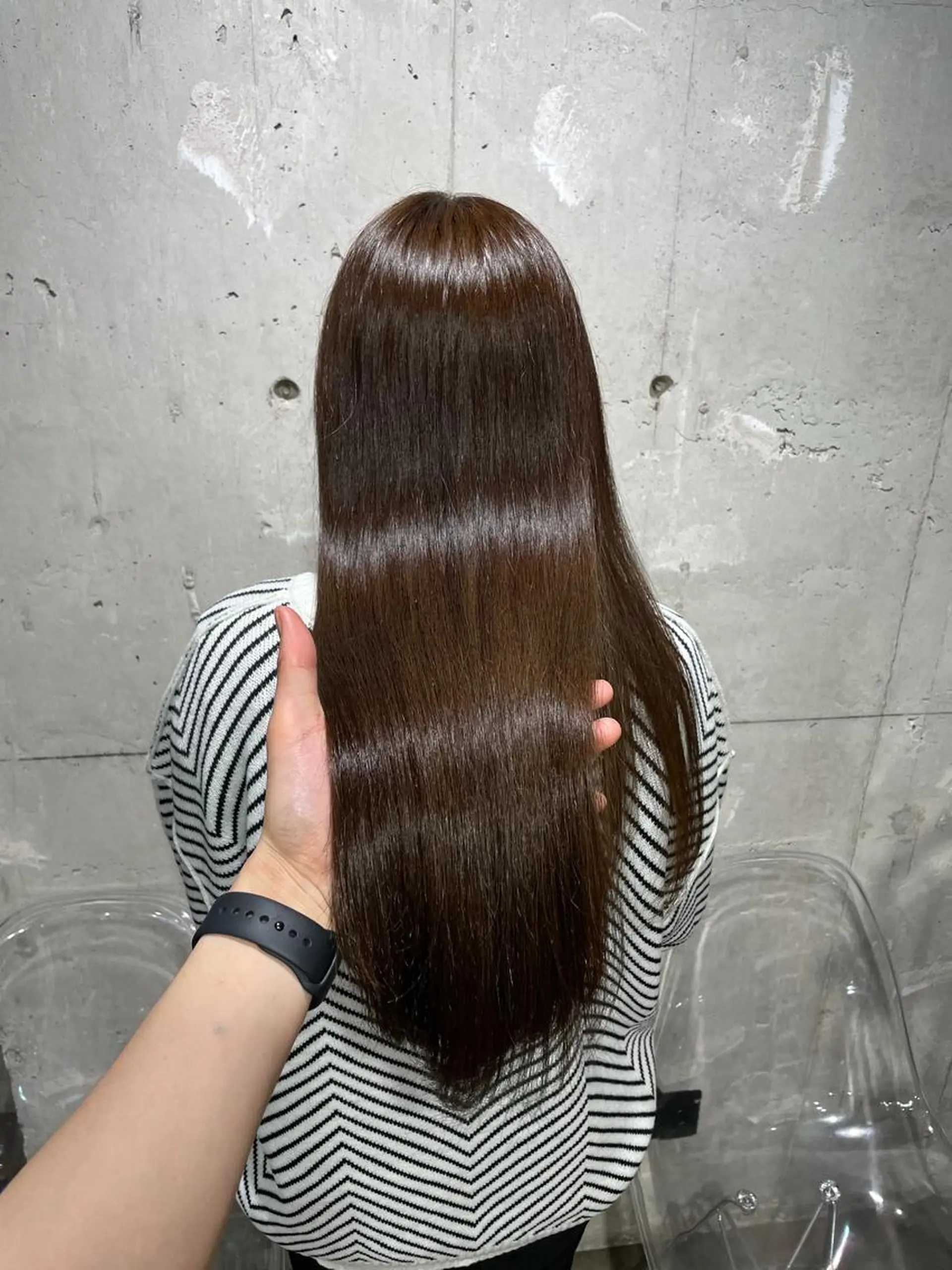 ロング カラー ベージュカラー オリーブベージュ ヘアカラー ヘッドスパ ヘアセット ベージュカラー💖 やすひろのヘアスタイル