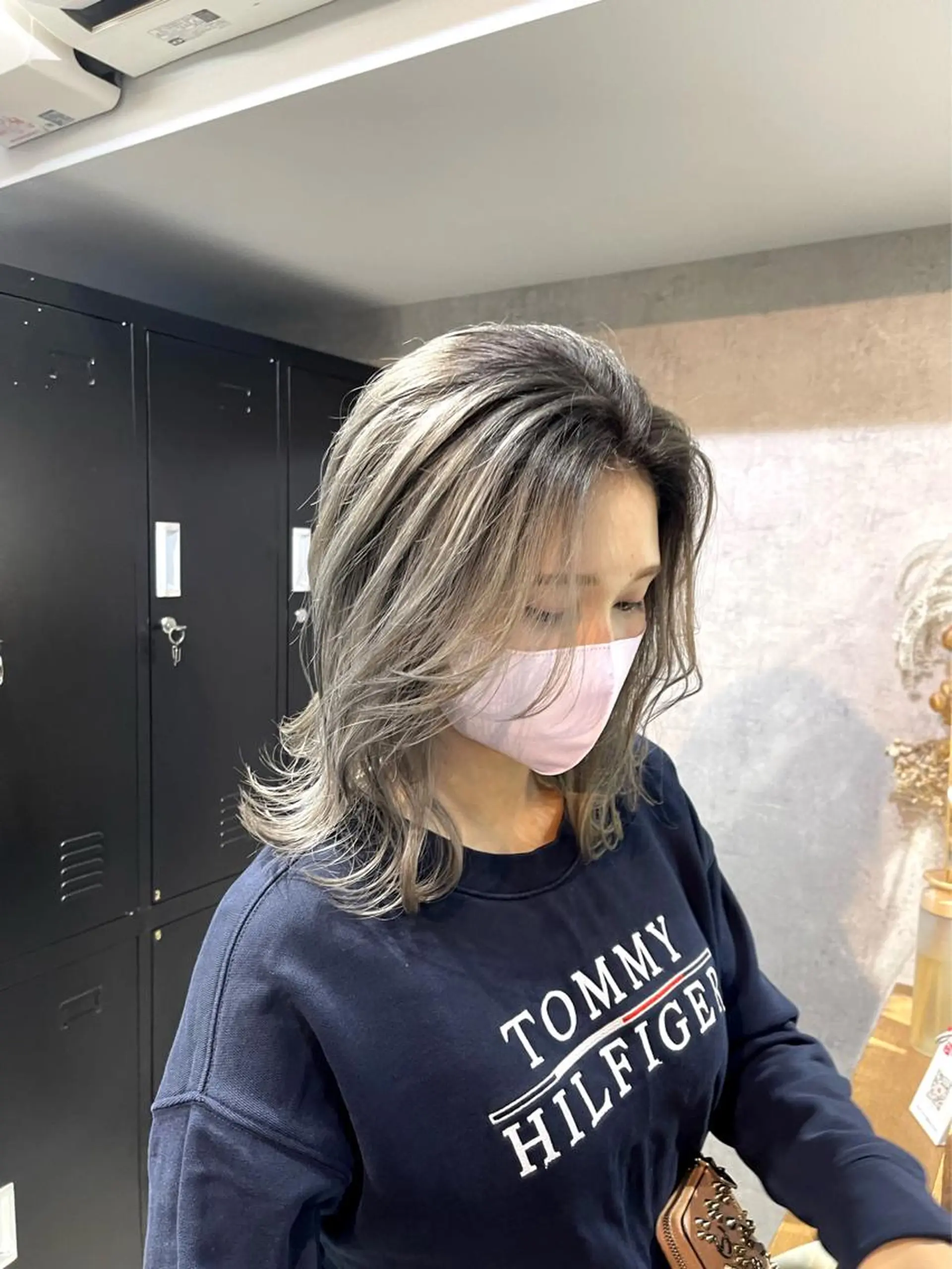 ミディアム カラー ヘアアレンジ ベージュカラー ダブルカラー ホワイトベージュ ヘアカラー 松井那津子 /ハイライトブリーチのヘアスタイル