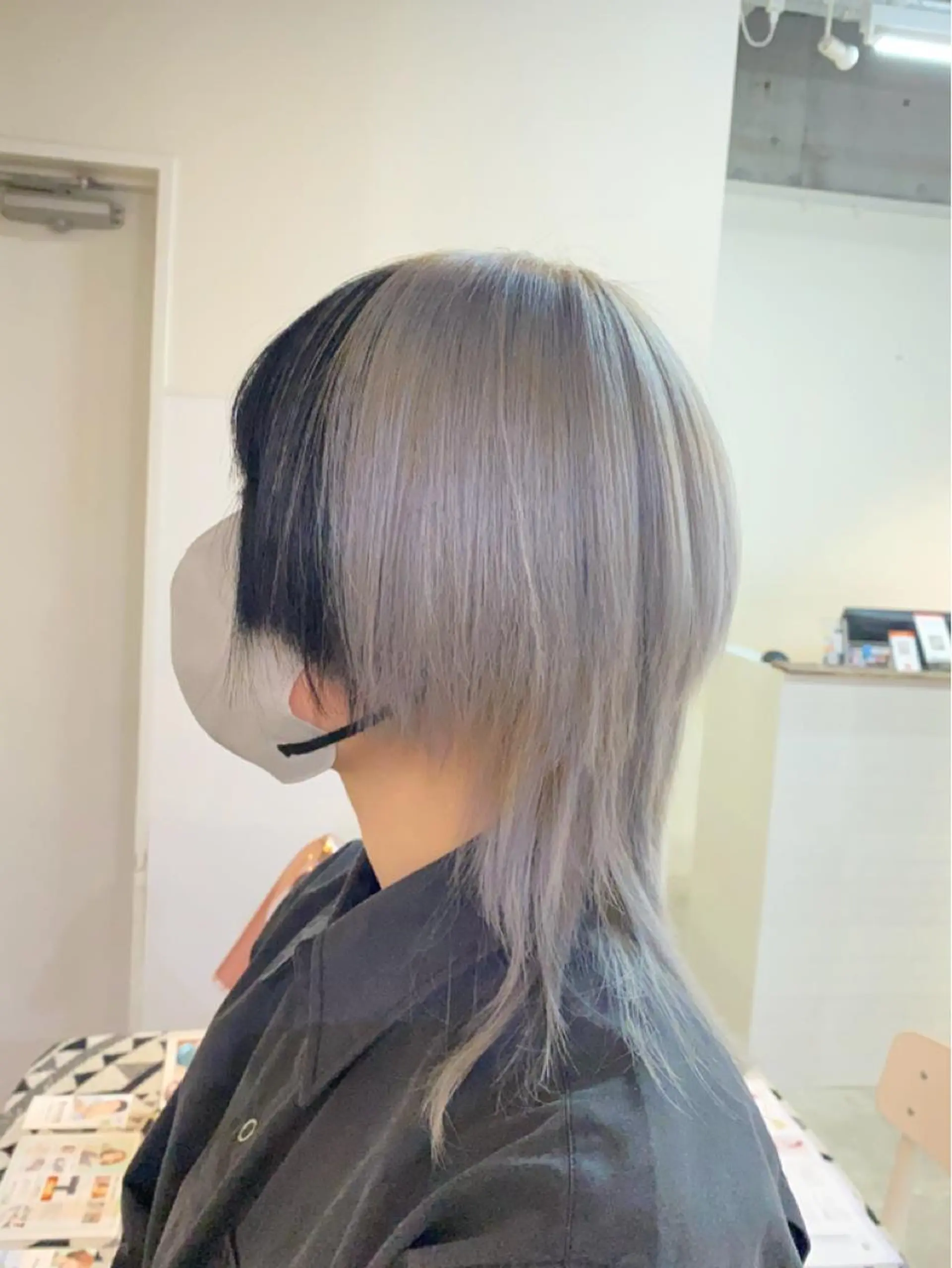 ミディアム カラー AMRITA所属・men'sｶｯﾄ ﾊﾟｰﾏ🫧ｼｵﾝのヘアスタイル