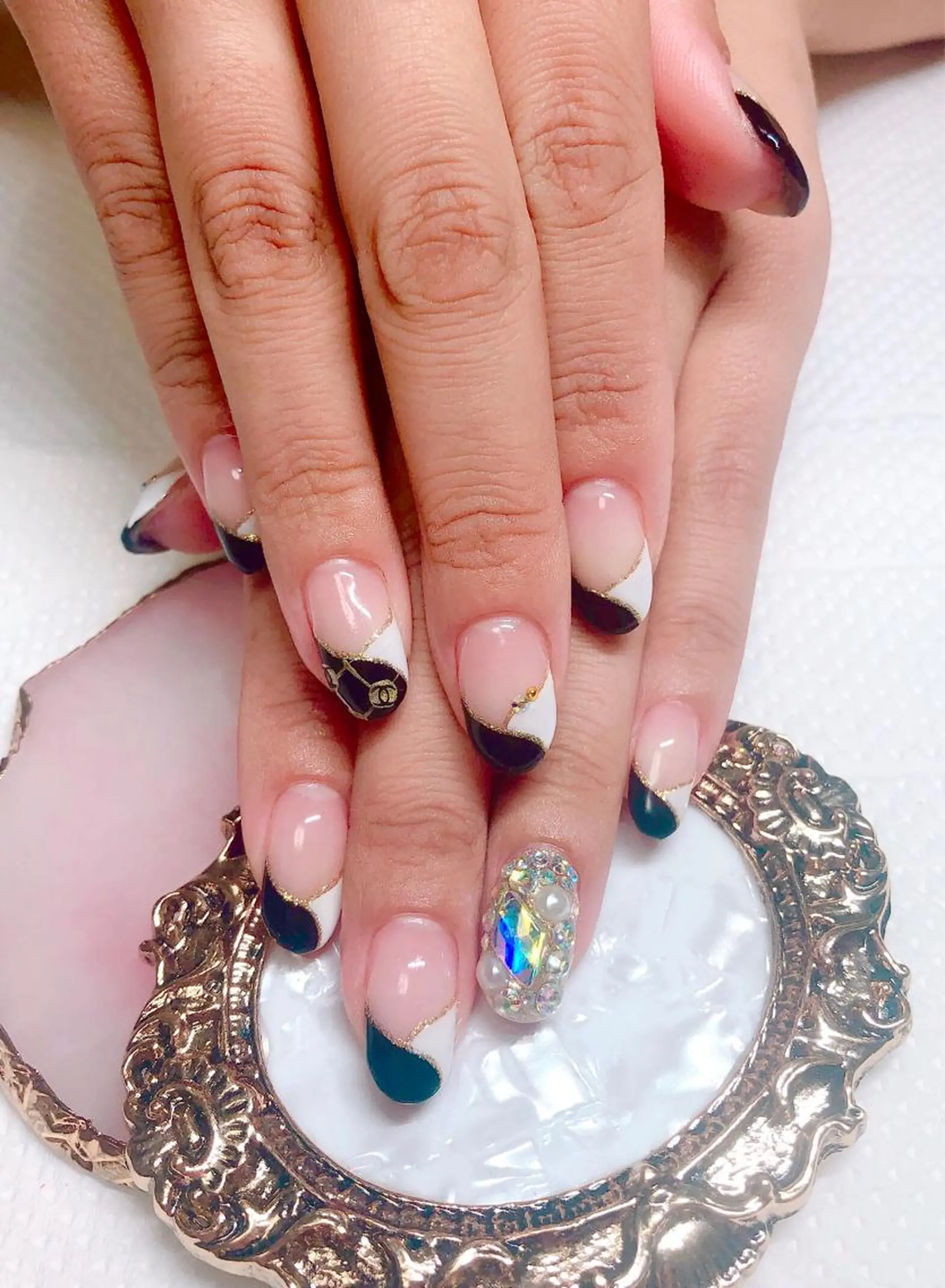 ネイル アートネイル ハンドネイル CROWN プライベートサロンのネイルデザイン