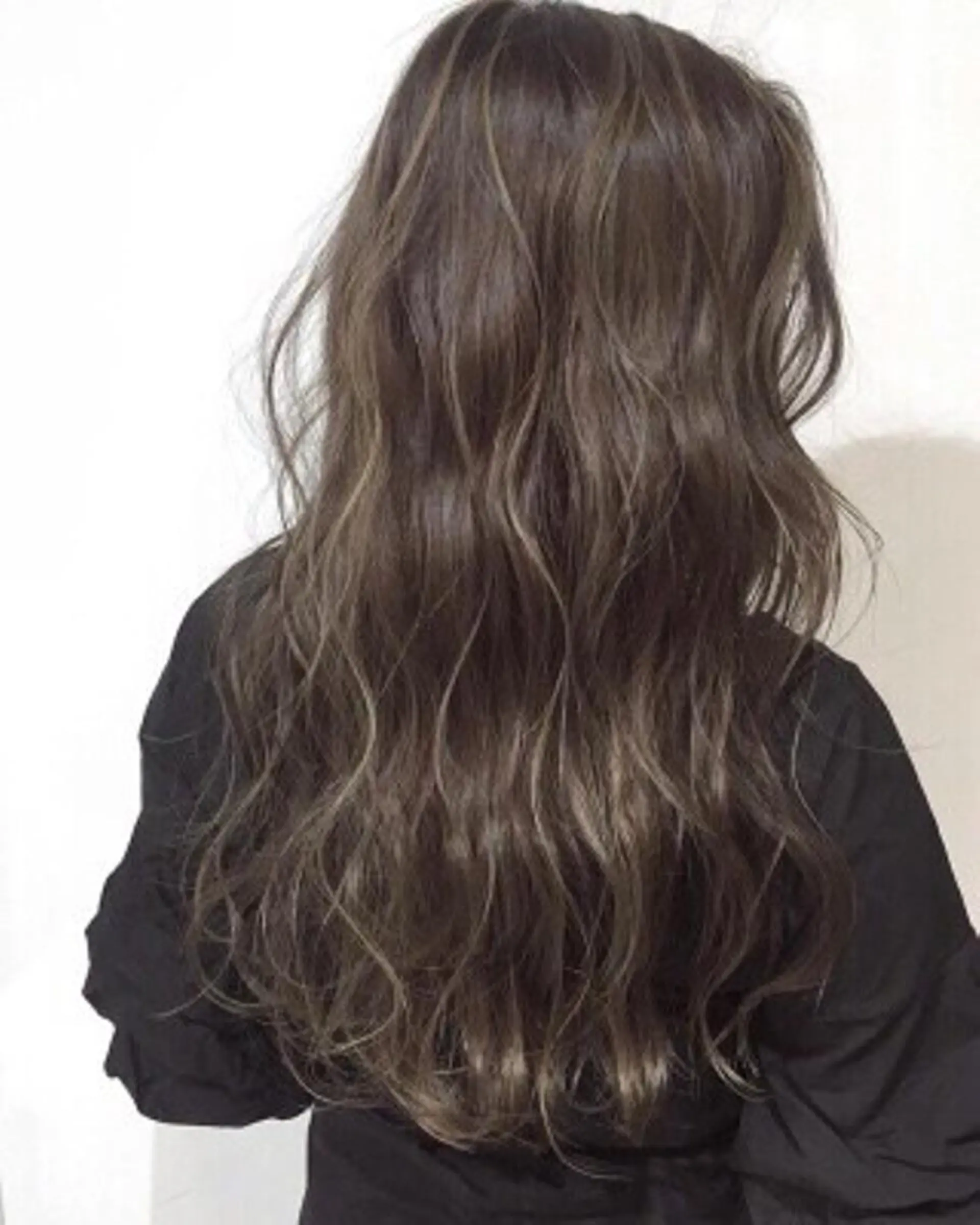 カラー アッシュ アッシュブラウン ブラウンカラー 岩橋 健人のヘアスタイル