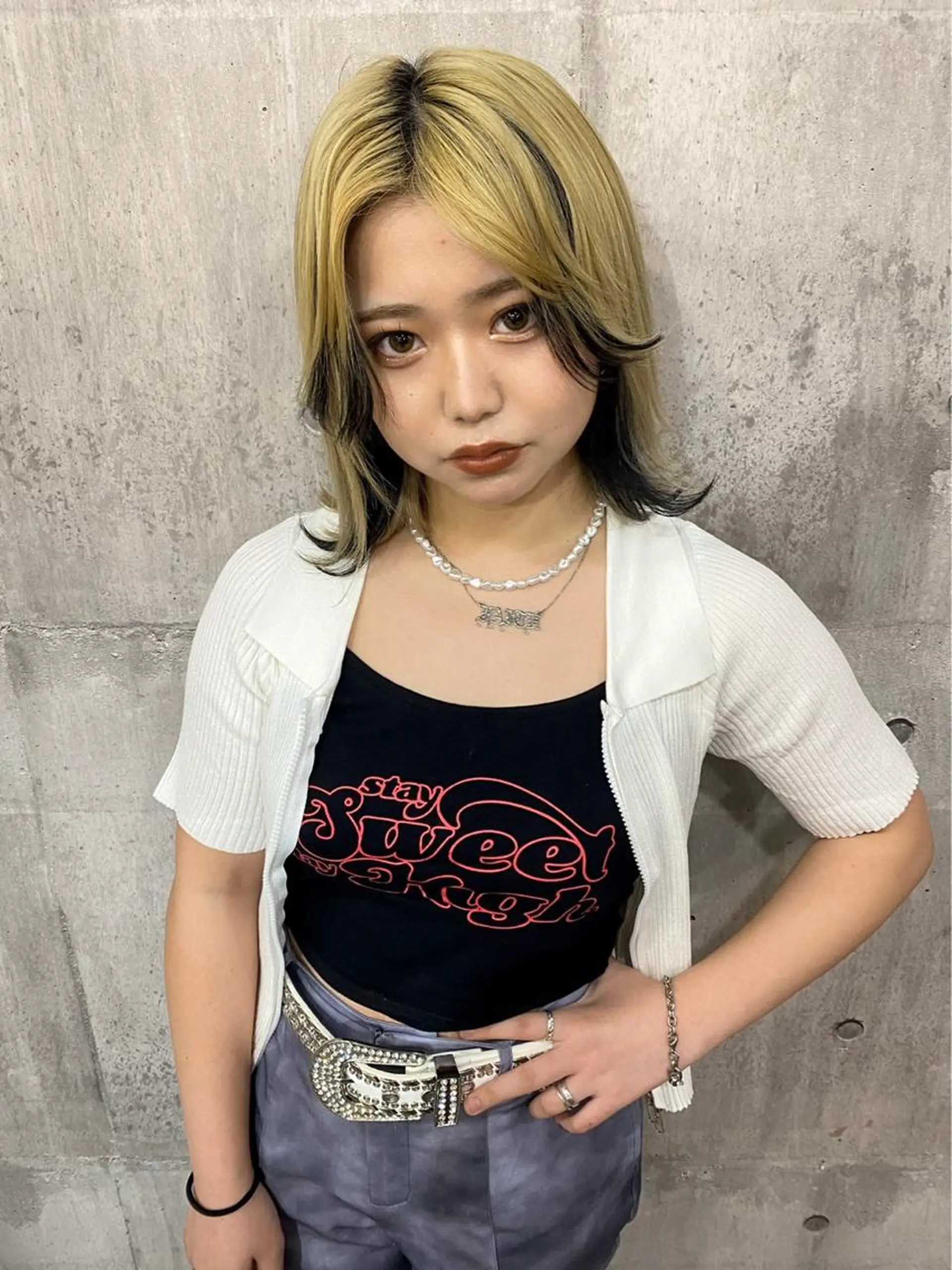 ミディアム カラー デザインカラー ハイトーンカラー ヘアカラー SHURI❤️‍🔥 中/韓mix ♡のヘアスタイル