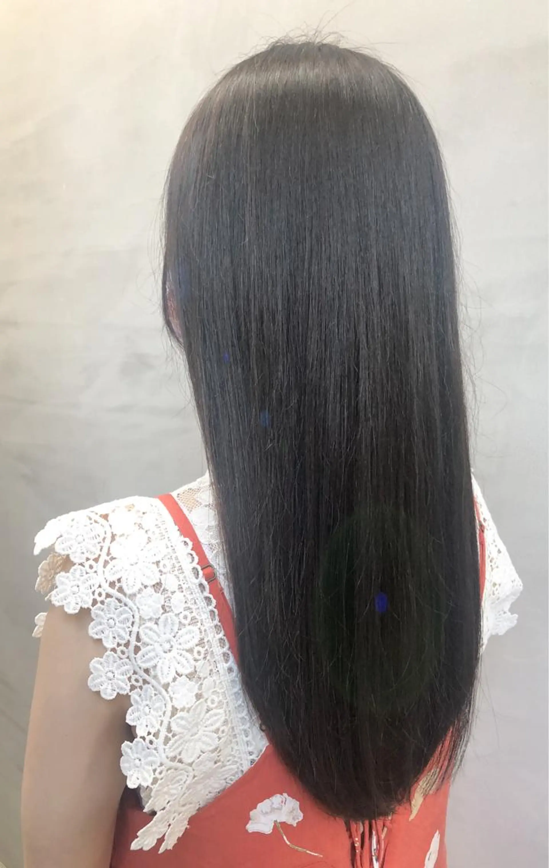 ロング カラー アクアカラー 髪質改善 トリートメント 【美髪特化 髪質改善サイトウ】のヘアスタイル