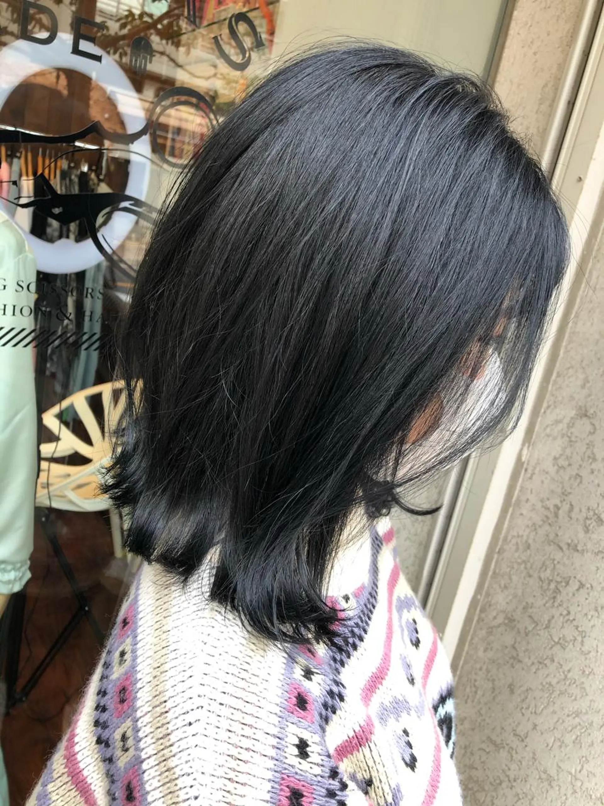 ミディアム カラー ネイビーカラー CoCooN satoshiのヘアスタイル