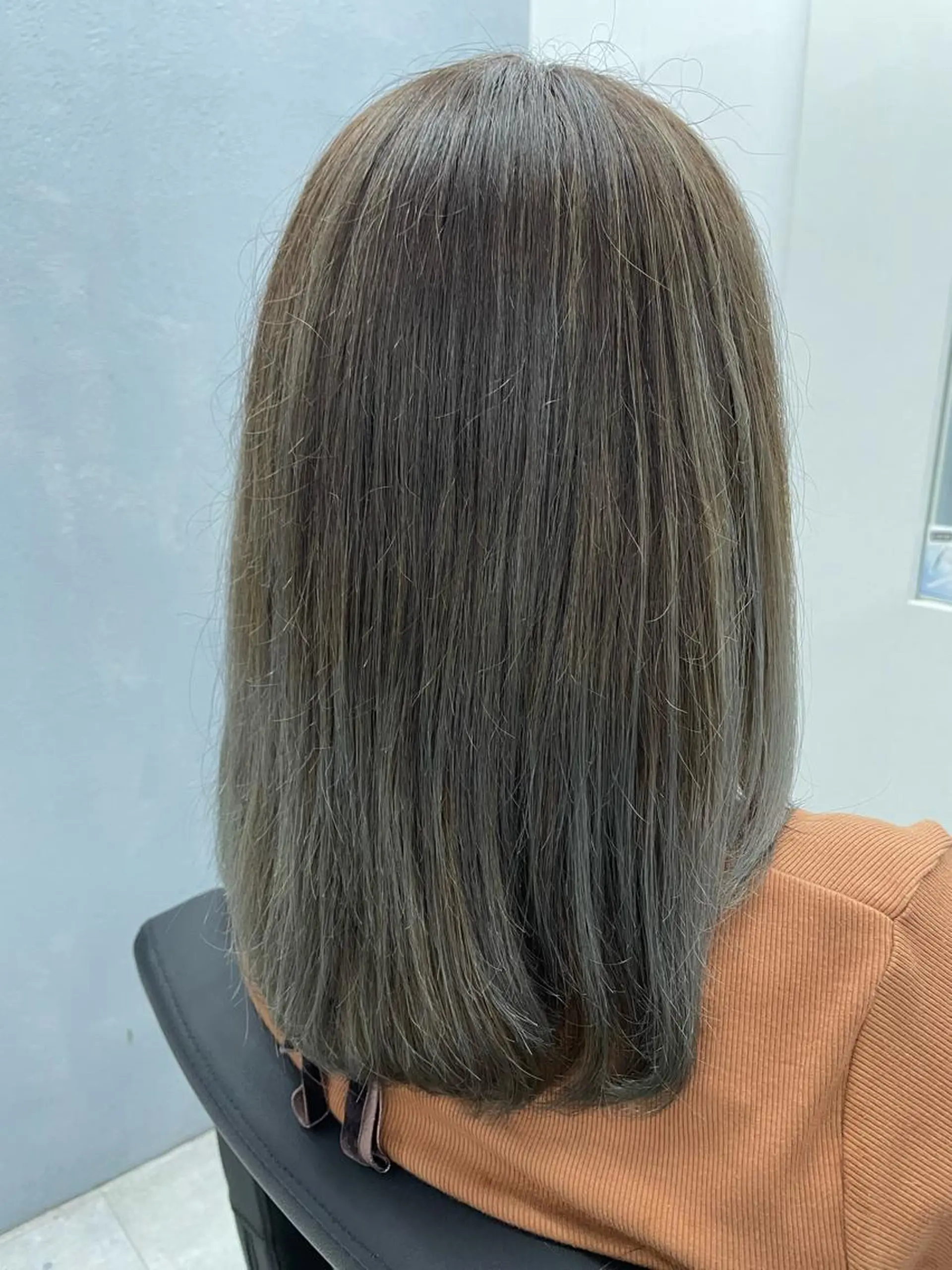 カラー 透明感♡くすみカラー shiori/小岩のヘアスタイル