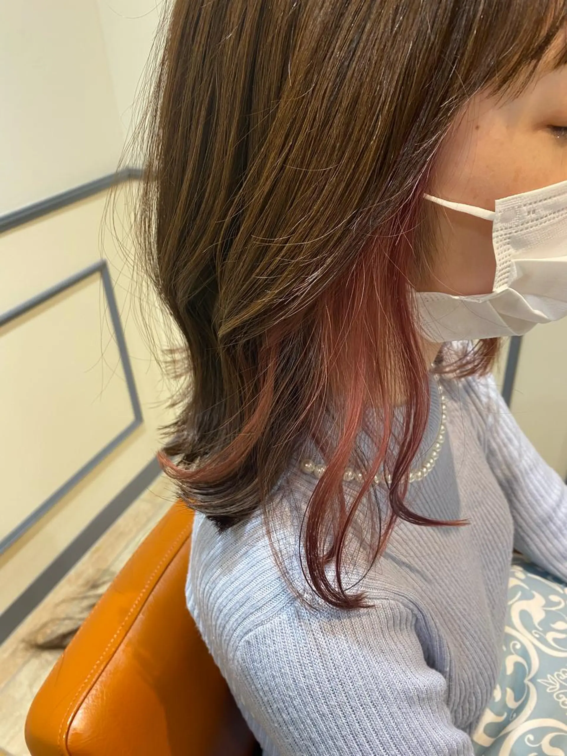 セミロング カラー ヘアカラー 宮内 真乃のヘアスタイル