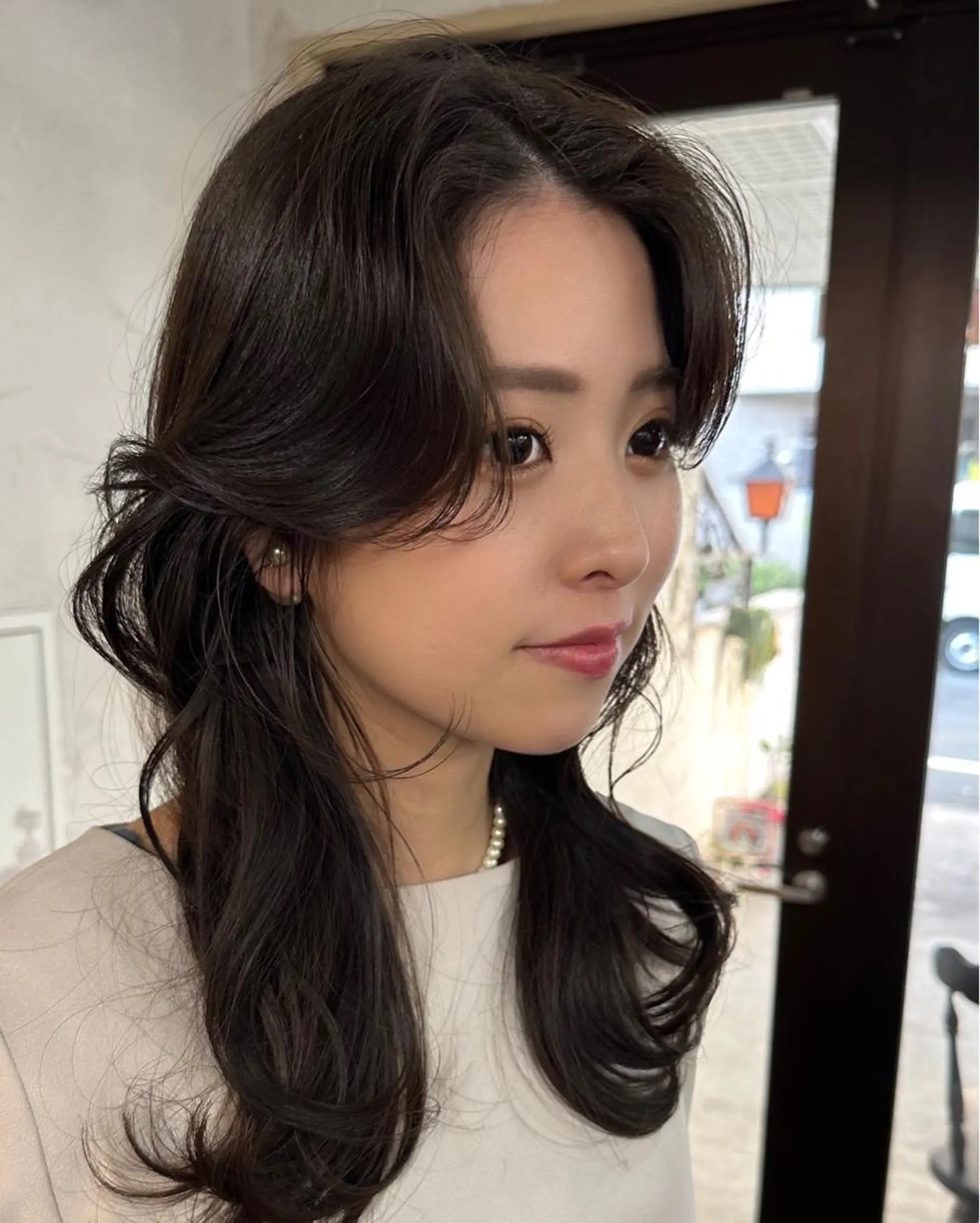 セミロング カラー 切りっぱなしボブ ショートボブ セミロングパーマ バレイヤージュ ベージュカラー カット ヘアカラー トリートメント フリーランス所属・韓国ヘア レイヤー くびれヘアMATSUのヘアスタイル