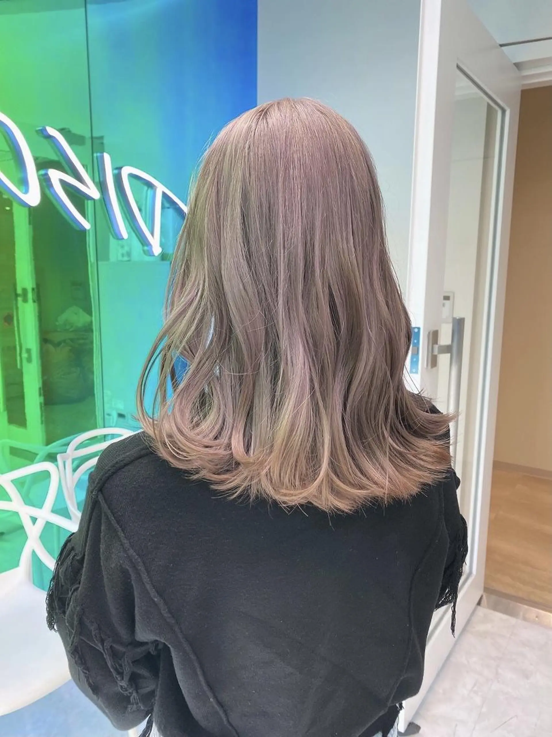 ロング カラー 韓国レイヤーカット /REIのヘアスタイル