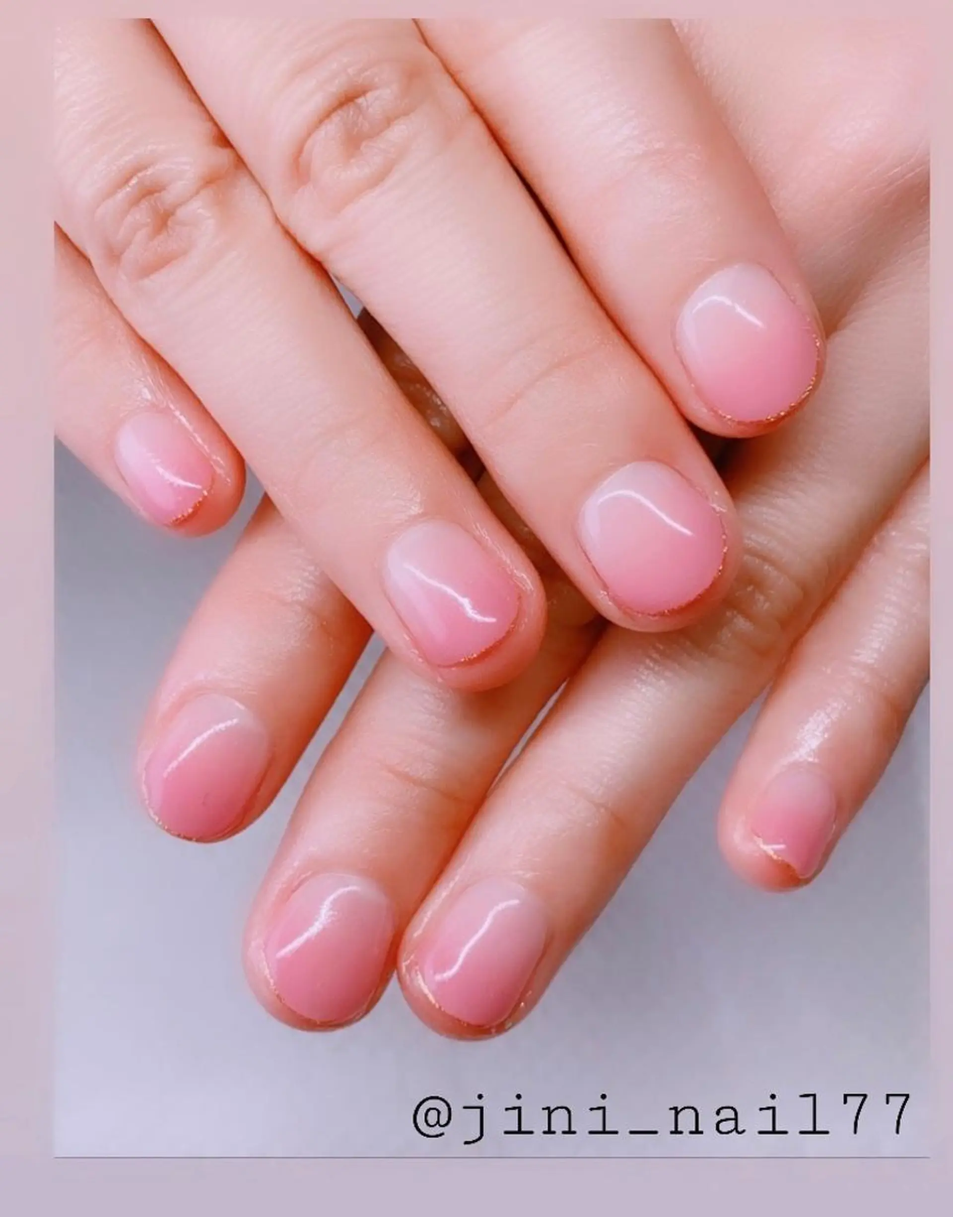 ネイル ハンドネイル JINI NAIL所属・ジニ ネイルのネイルデザイン
