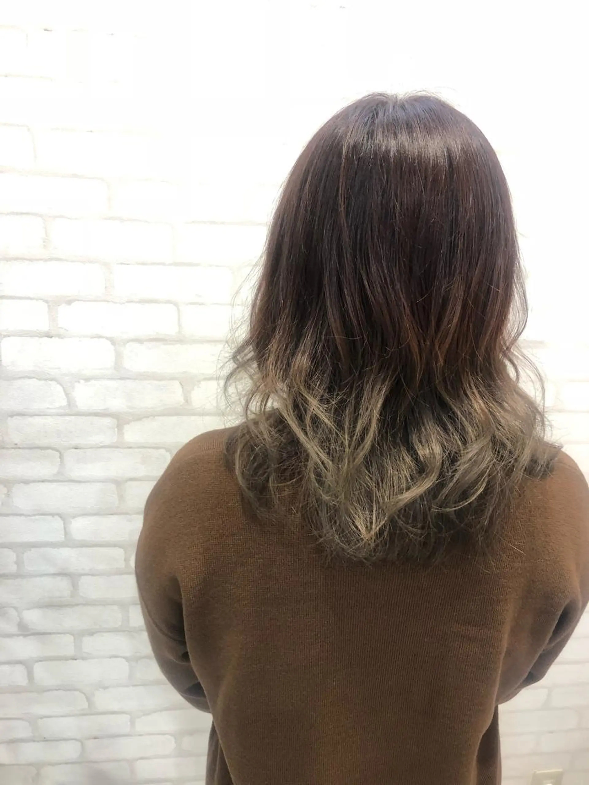 セミロング カラー アッシュ ベージュカラー グラデーションカラー レッドカラー 巣鴨髪質改善サロン 🌈NONOKAのヘアスタイル