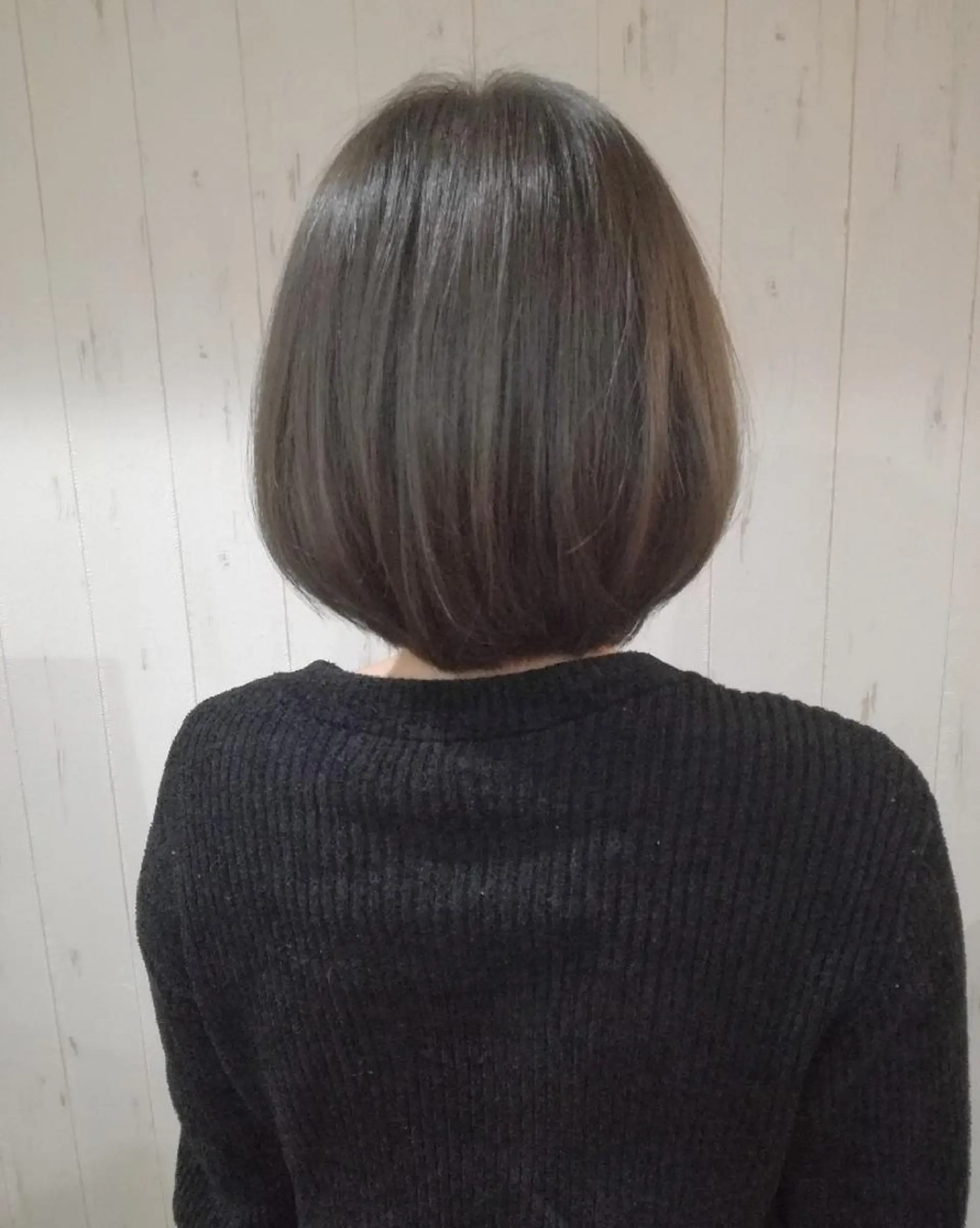 ショート カラー グレージュ ボブ 西川 敏夫のヘアスタイル