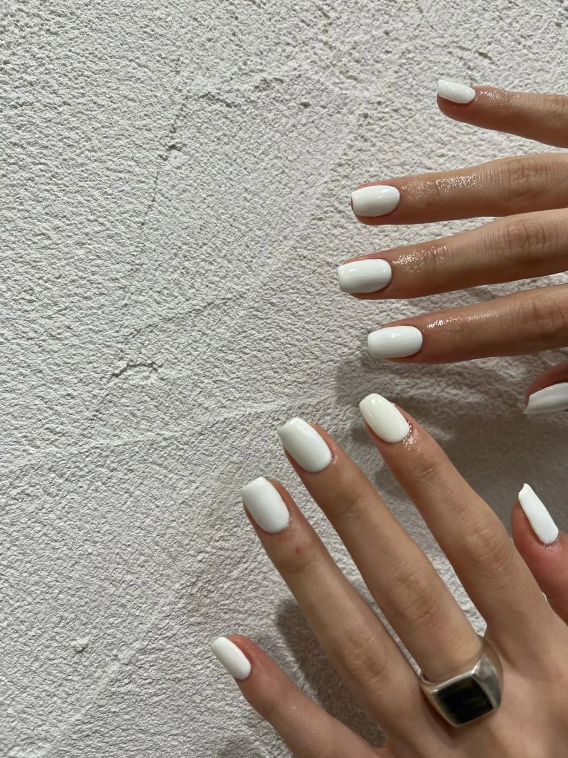 ネイル ワンカラーネイル diar blue茅ヶ崎所属・🤍 MIKAのネイルデザイン