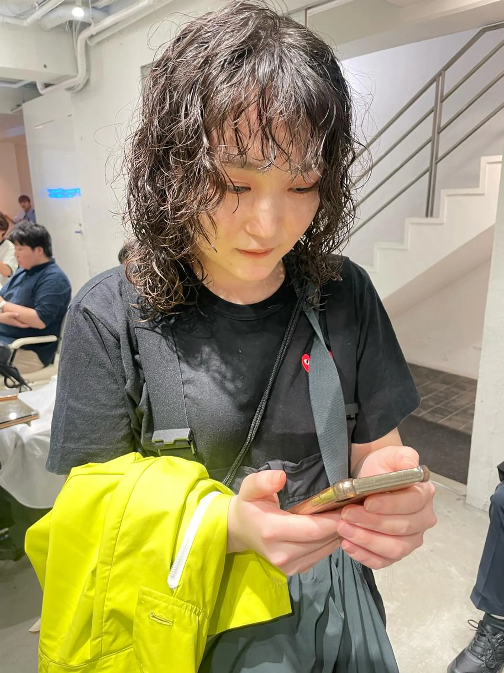 ミディアム カラー パーマ ミディアムパーマ ツイストスパイラルパーマ バレイヤージュ ブリーチ ケアブリーチ カット パーマ トリートメント スパイラルパーマ 🌐hina⭐️のヘアスタイル