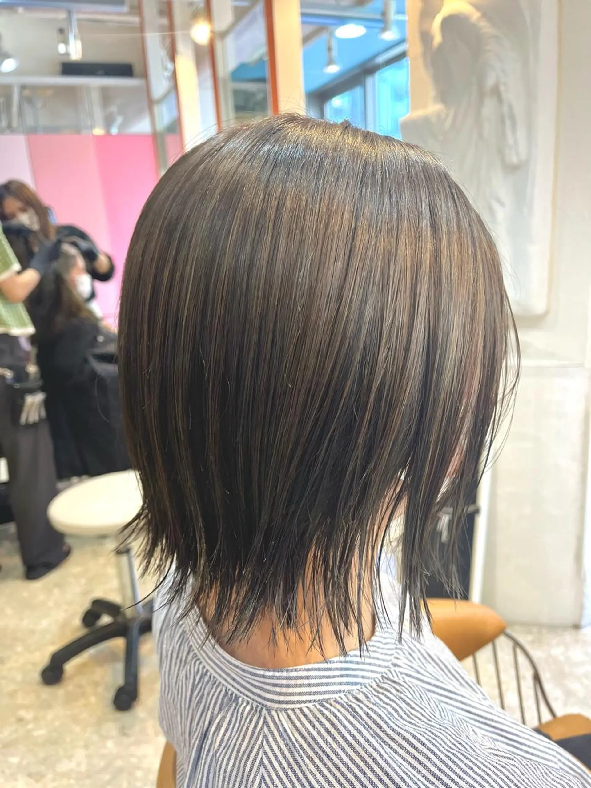 ミディアム カラー カット ヘアカラー トリートメント うしだ かおるのヘアスタイル