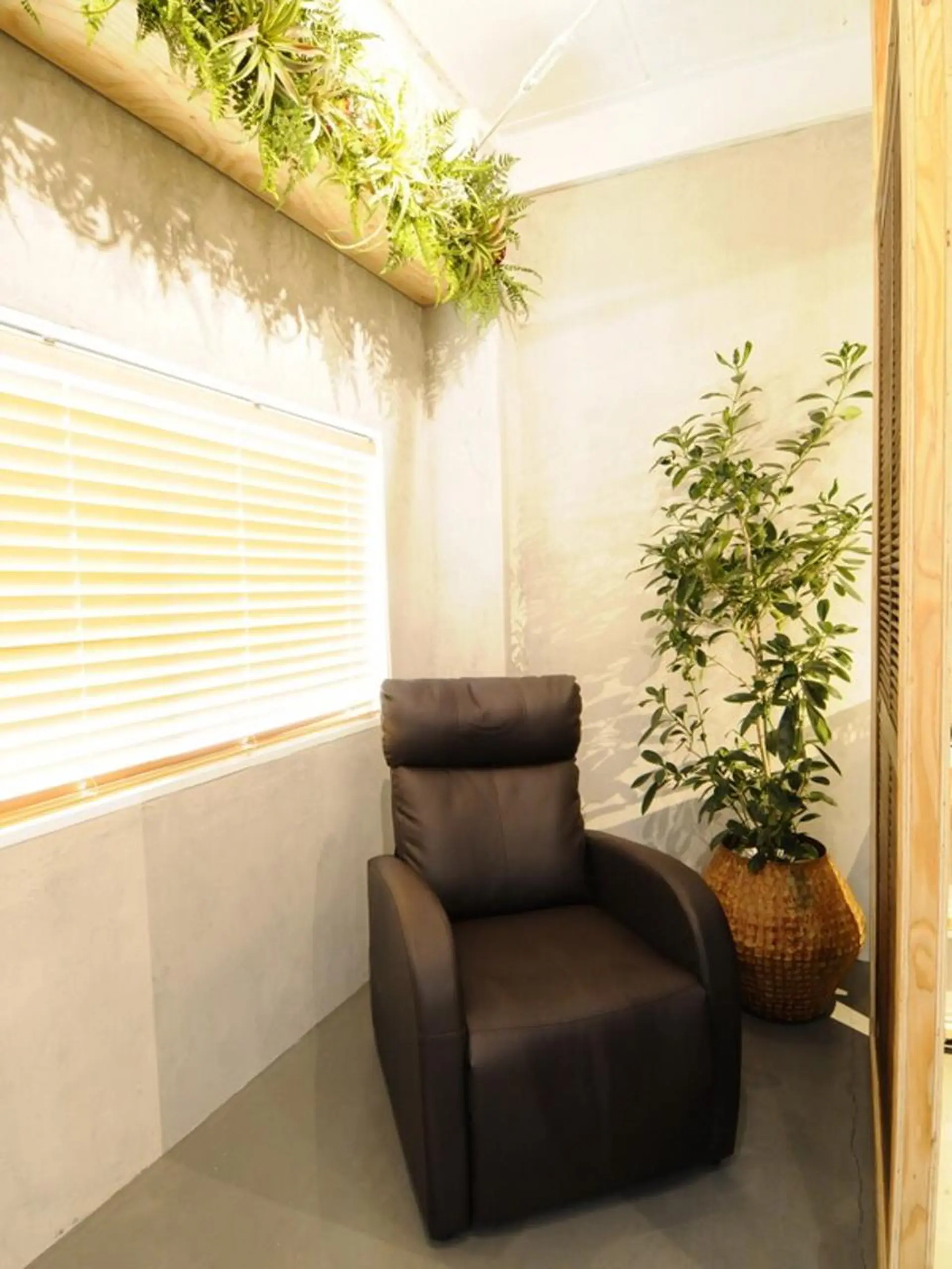 マツエク・マツパ 眉毛まつ毛専門店 uralogeのマツエク・マツパデザイン