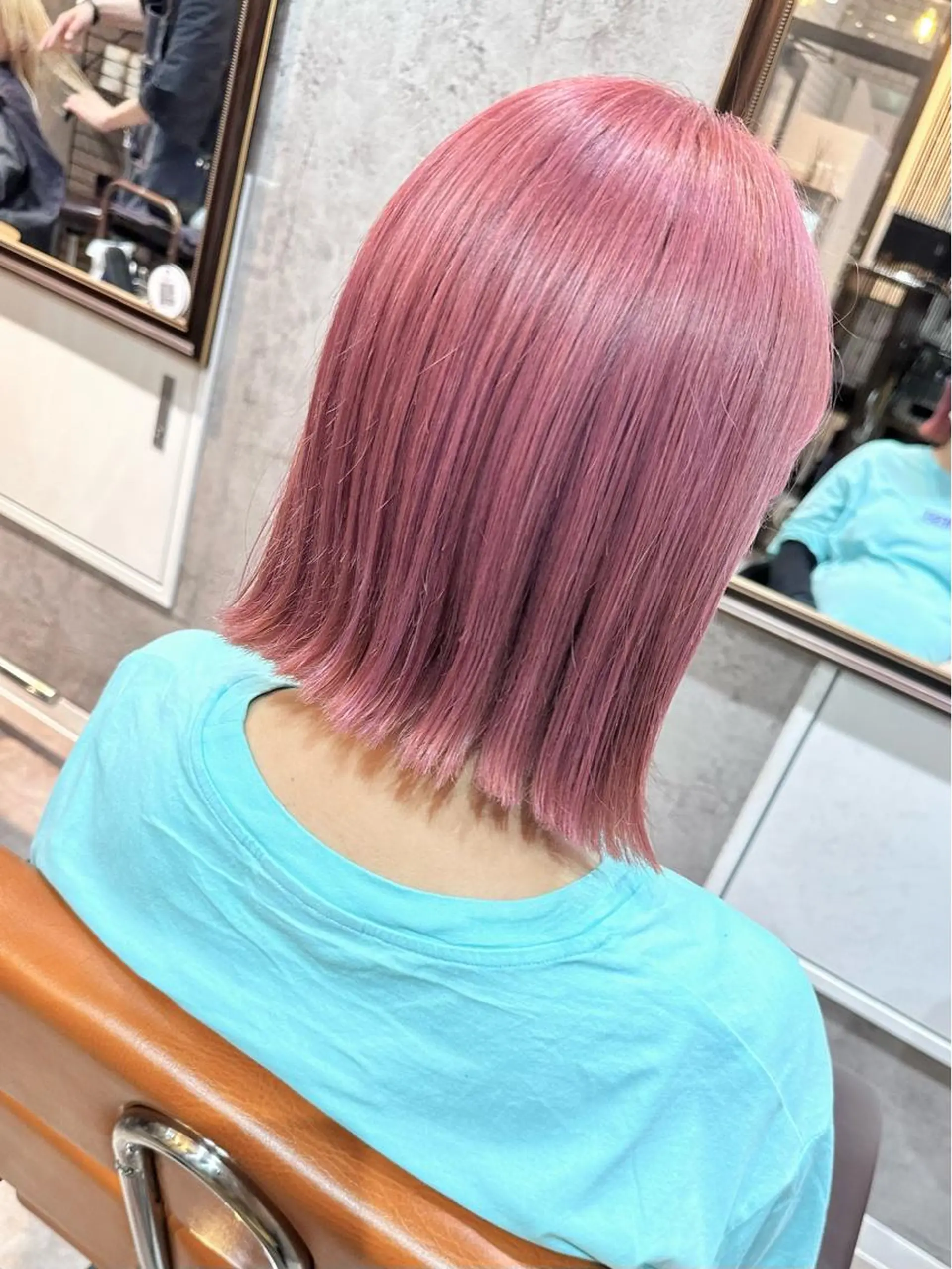 ショート ヘアカラー 🔷ブリーチバレイヤ ージュ🔷飯野達也のヘアスタイル