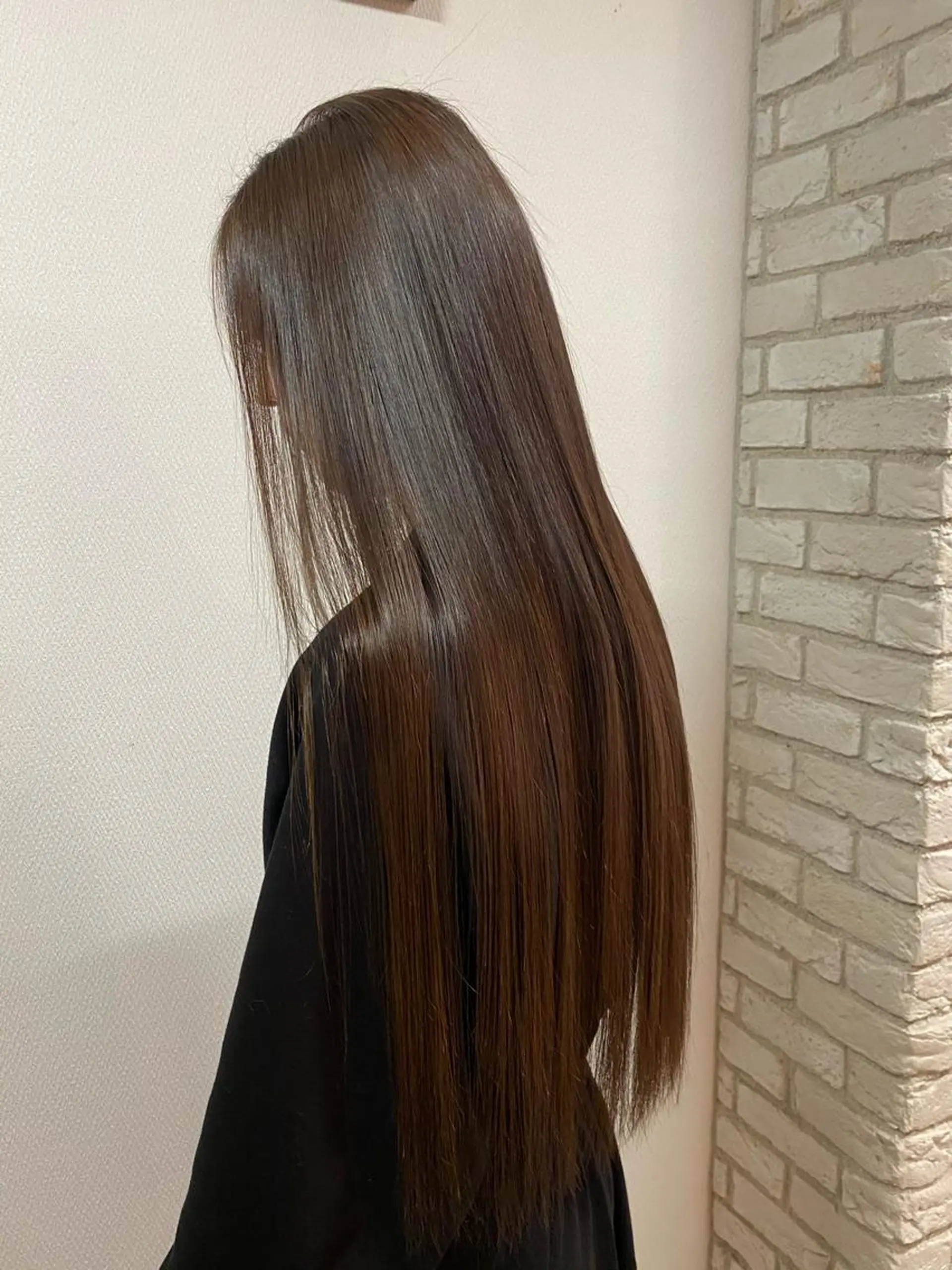 ロング 山本 茉希のヘアスタイル