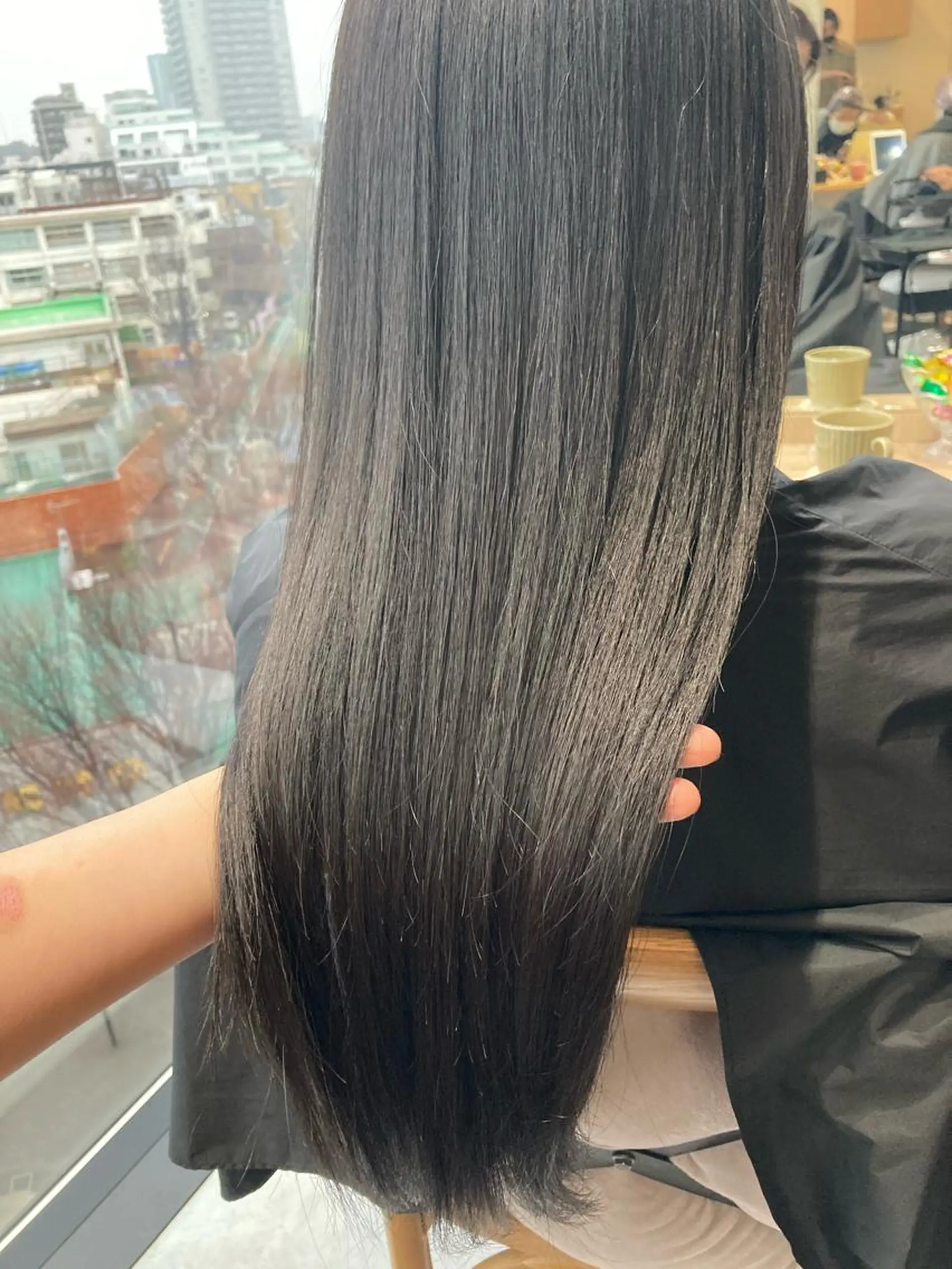 ロング ✨色持ちの良い艶 カラー✨蟹江真世のヘアスタイル