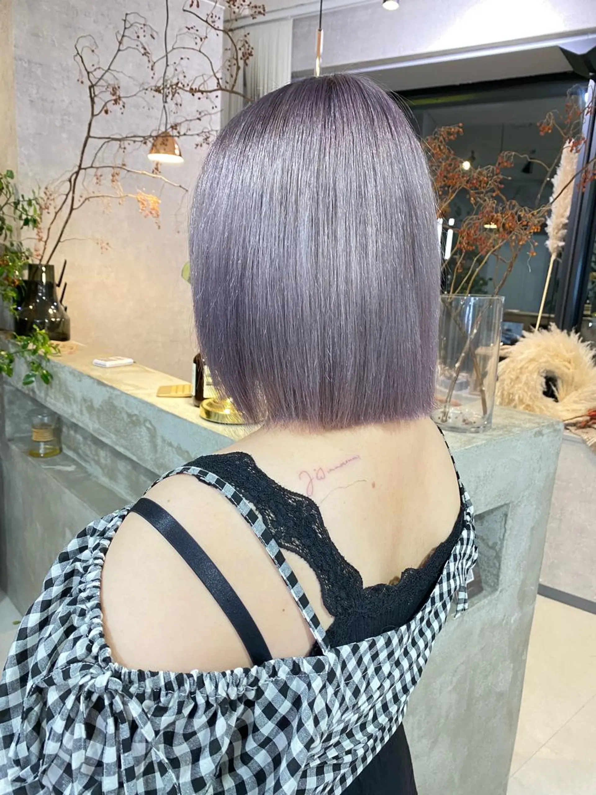 カラー ブリーチ ラベンダーカラー 髙橋 玲渚のヘアスタイル