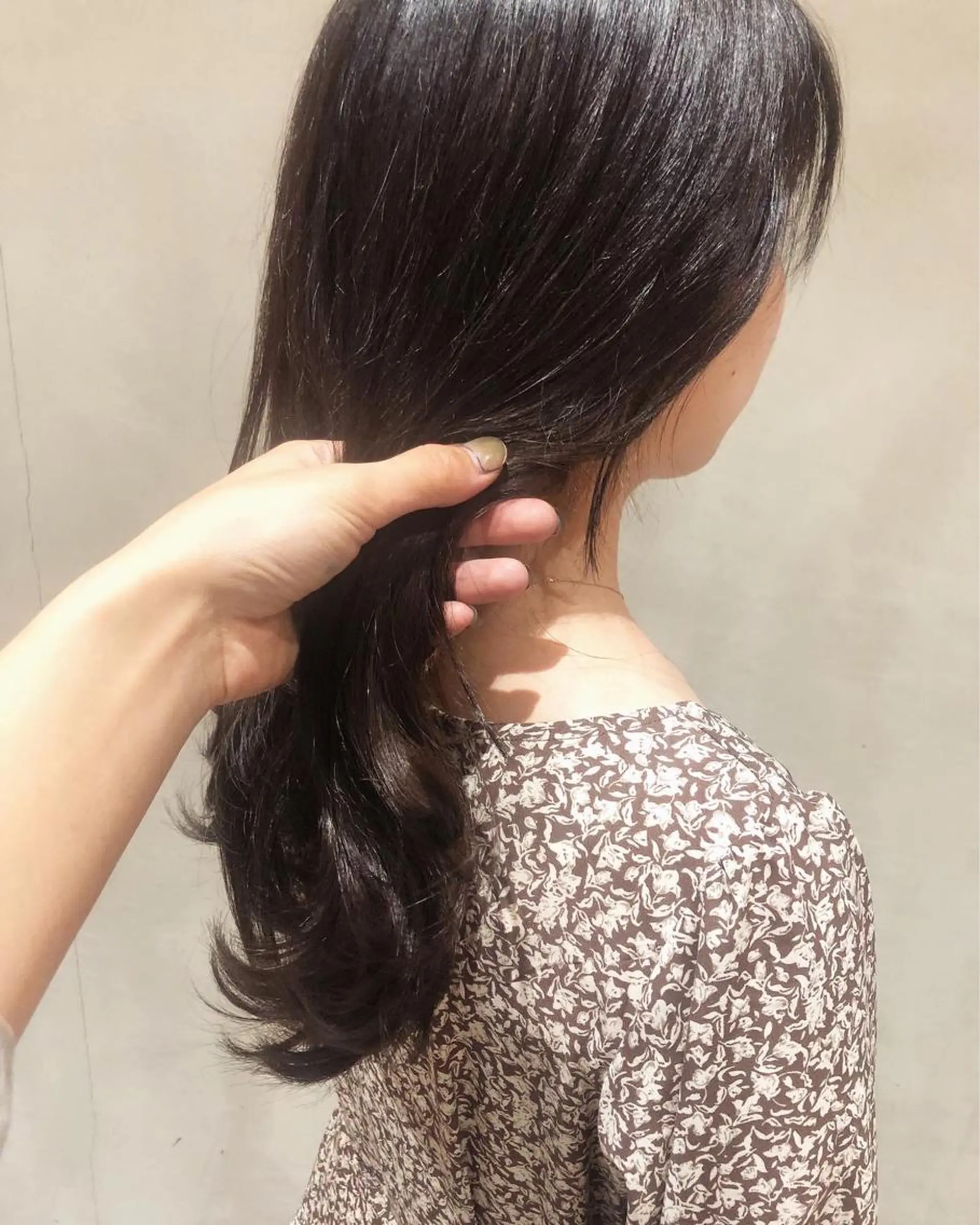 ロング カラー ヘアアレンジ アッシュ ベージュカラー 透明感カラー カット ヘアカラー トリートメント 酸性縮毛矯正🧴韓国 レイヤー/髪質改善のヘアスタイル