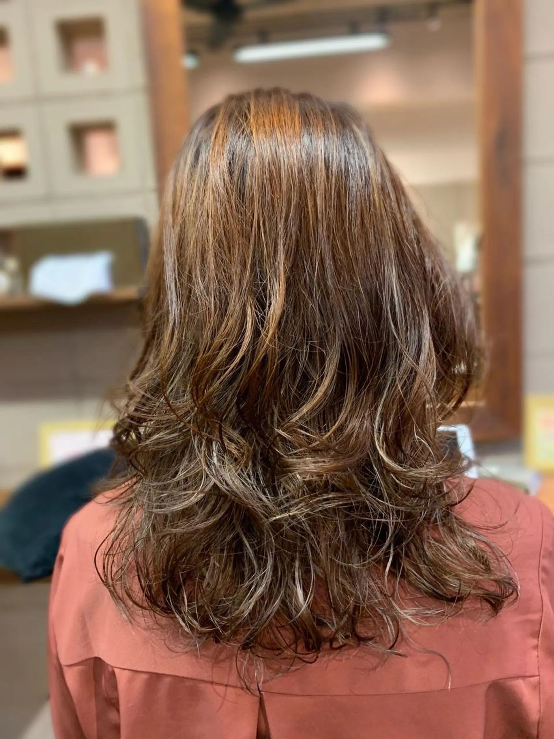 ロング カラー パーマ ダブルカラー ハイライトカラー ハイライト デジタルパーマ BLISE Akazawaのマツエク・マツパデザイン