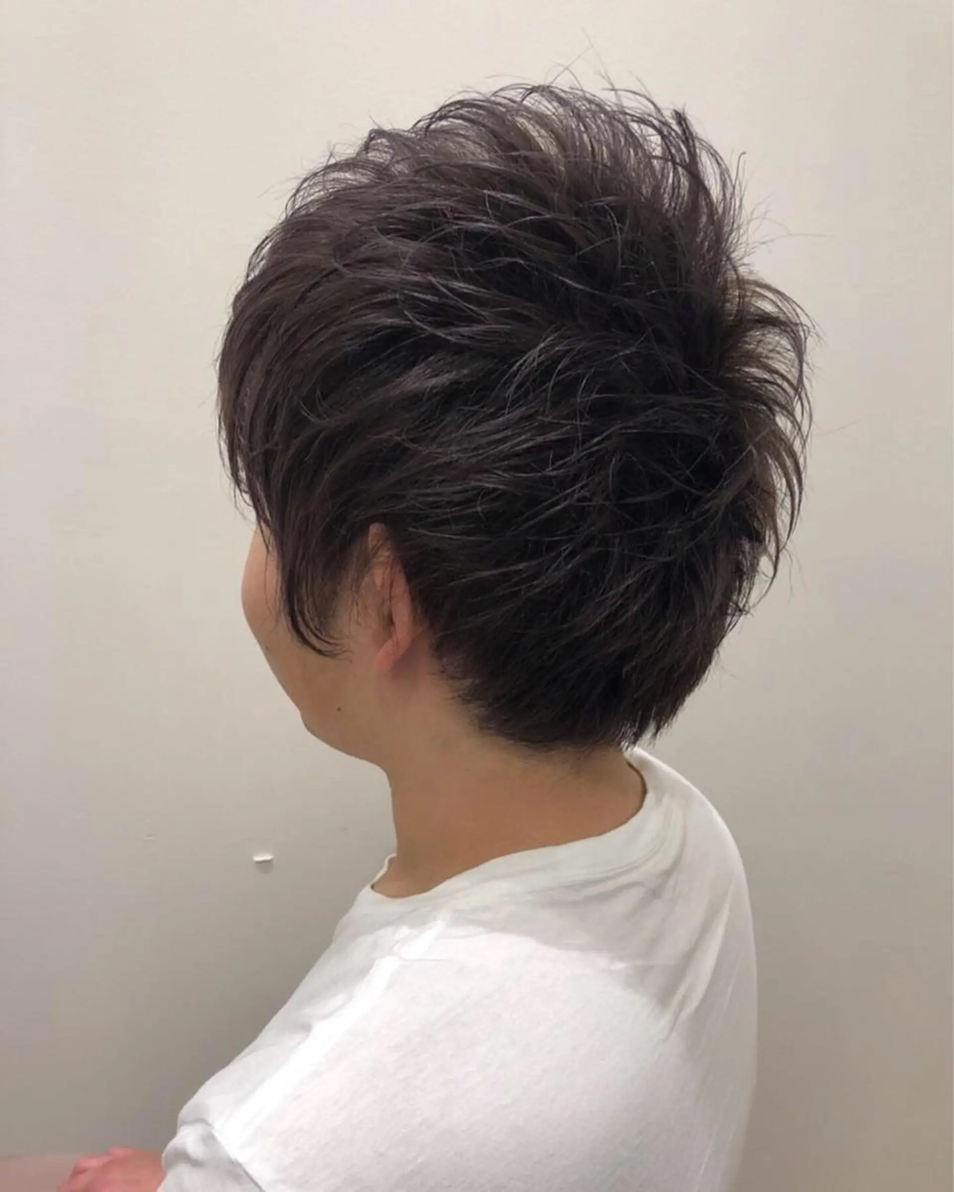ショート メンズ 石田 優菜のヘアスタイル