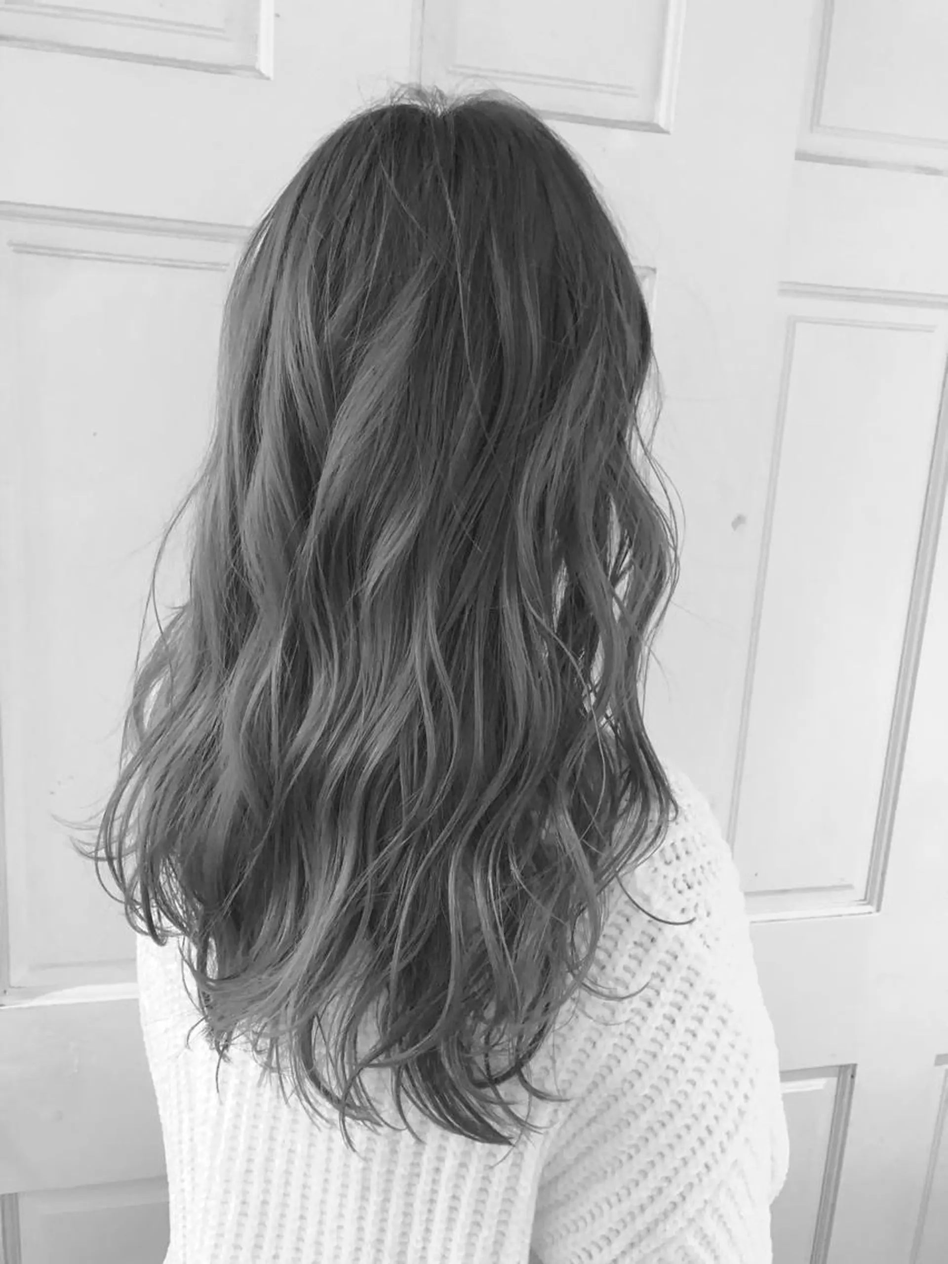 ロング カラー グラデーションカラー シルバー 艶ハイトーンブリーチ 🌈小林侑雅のヘアスタイル