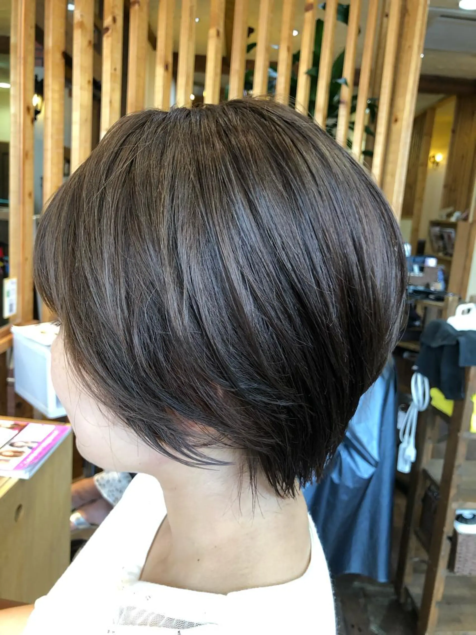 ショート カラー アッシュ ベージュカラー ✨🌿大人可愛い愛さ れhair🌿✨松本のヘアスタイル