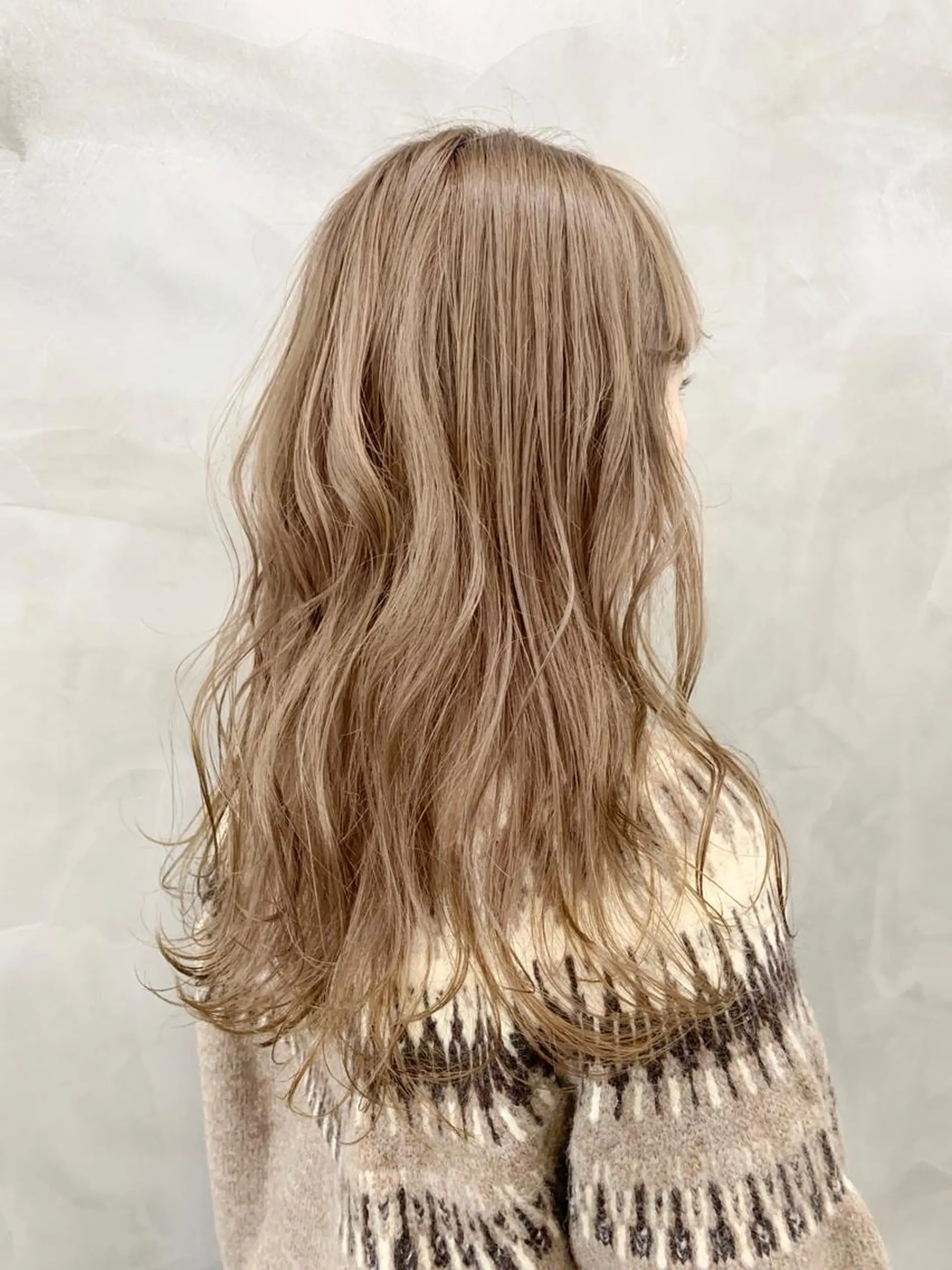 カラー ベージュカラー ブリーチ ダブルカラー ハイトーンカラー ミルクティーベージュ SEED&beauty byFLAT所属・ヘッドスパ (女性限定)🍋モエのヘアスタイル