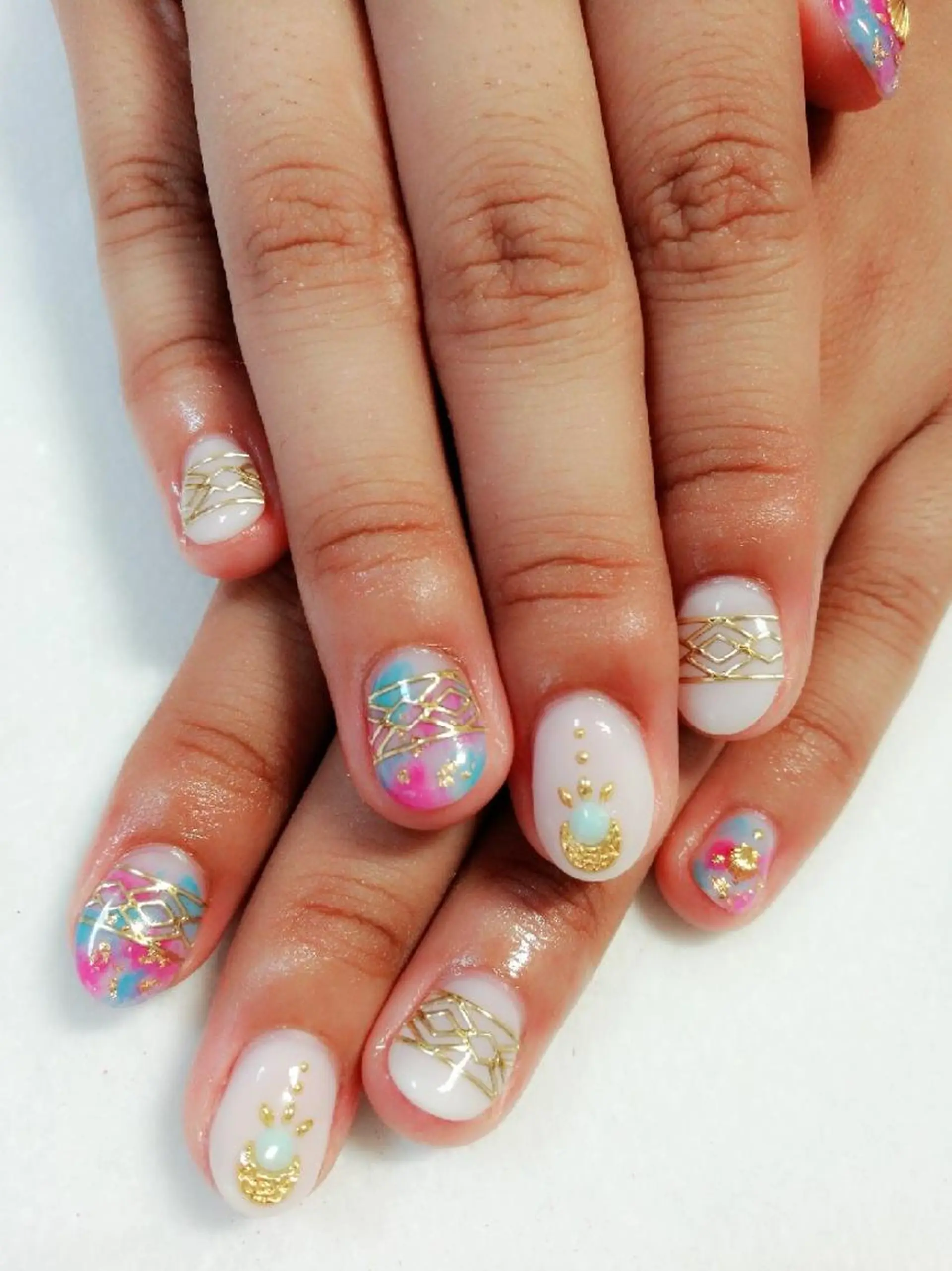 ネイル VIOLUS所属・VIOLUS 関目のネイルデザイン