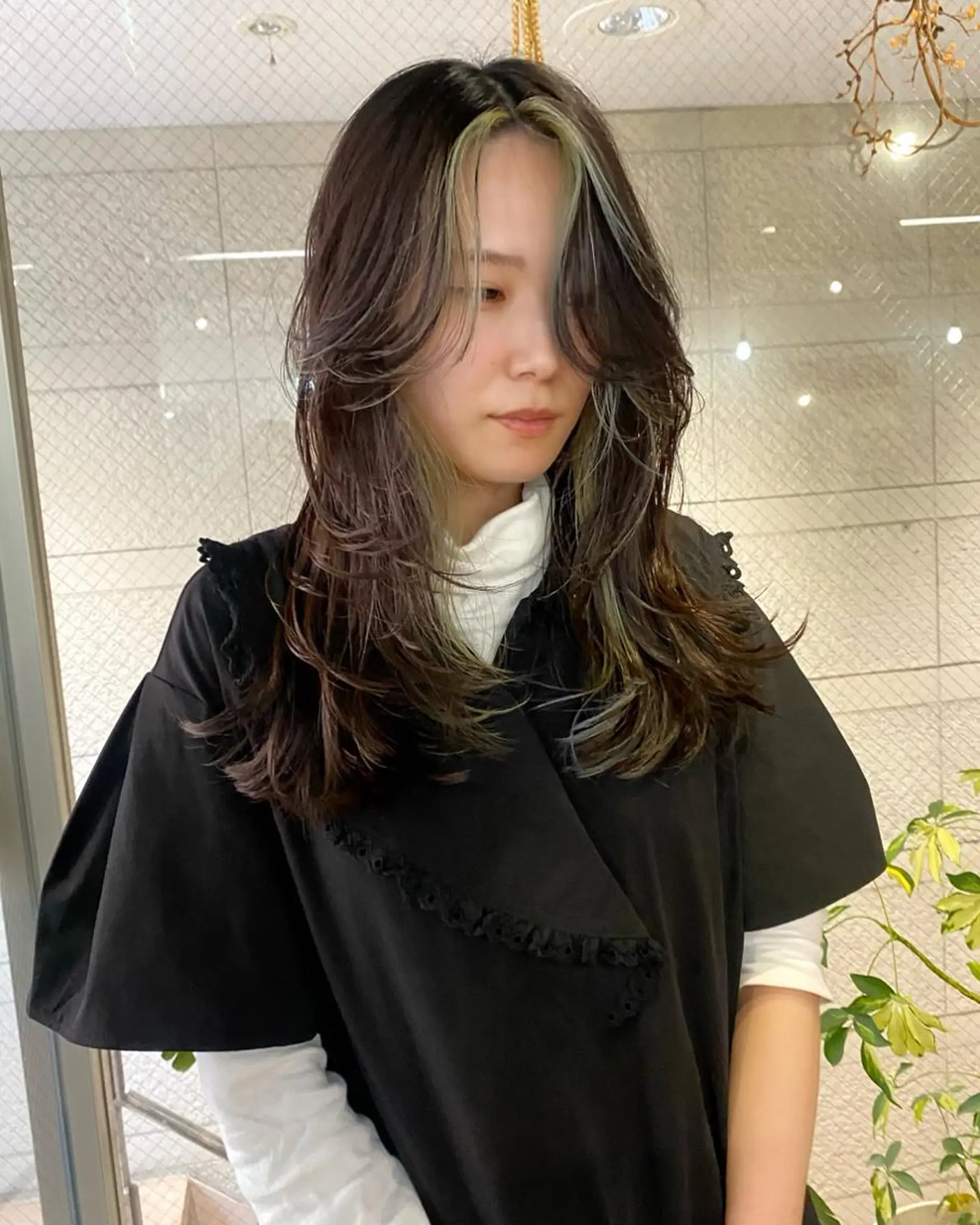 ミディアム カラー ヘアアレンジ インナーカラー GIVET (ジヴェ)所属・撮影モデル募集 🦋soemikaのヘアスタイル