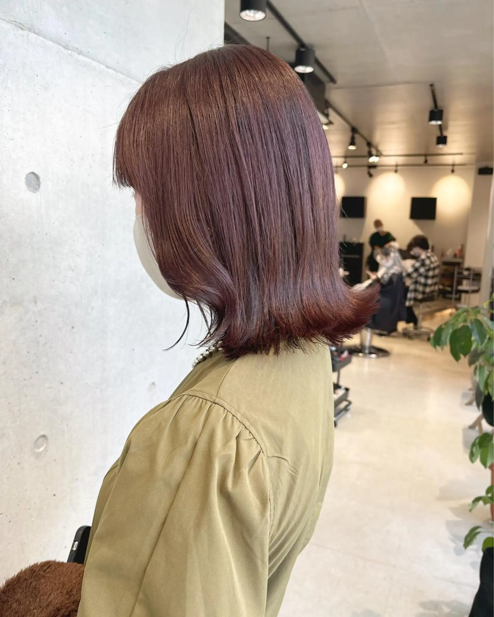 セミロング カラー カット ヘアカラー トリートメント ヘッドスパ 透明感/オリーブ/ グレージュ/YUKAのヘアスタイル