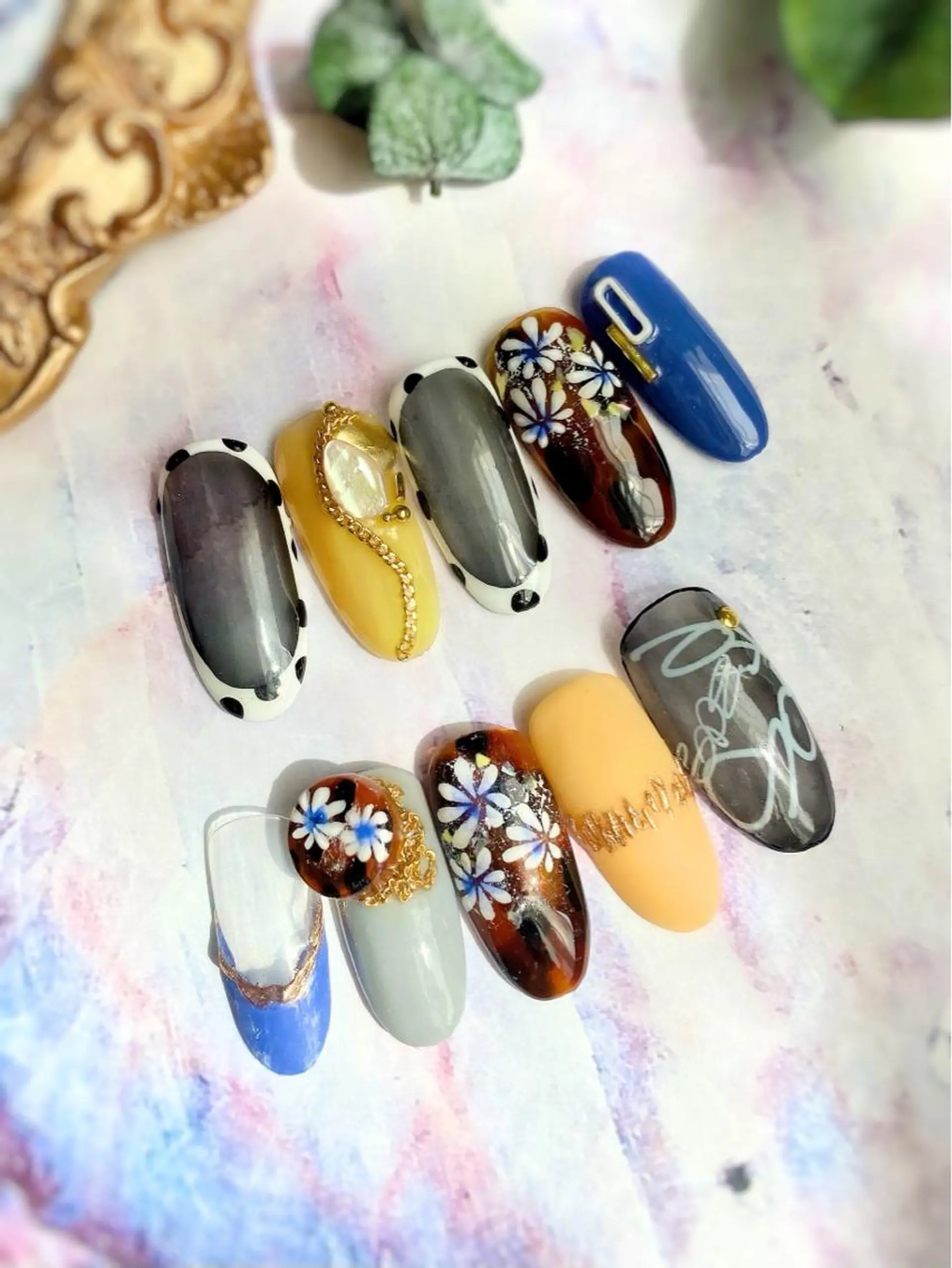 ネイル アートネイル オフィスネイル 春ネイル 夏ネイル yuko （ネイリスト）のネイルデザイン