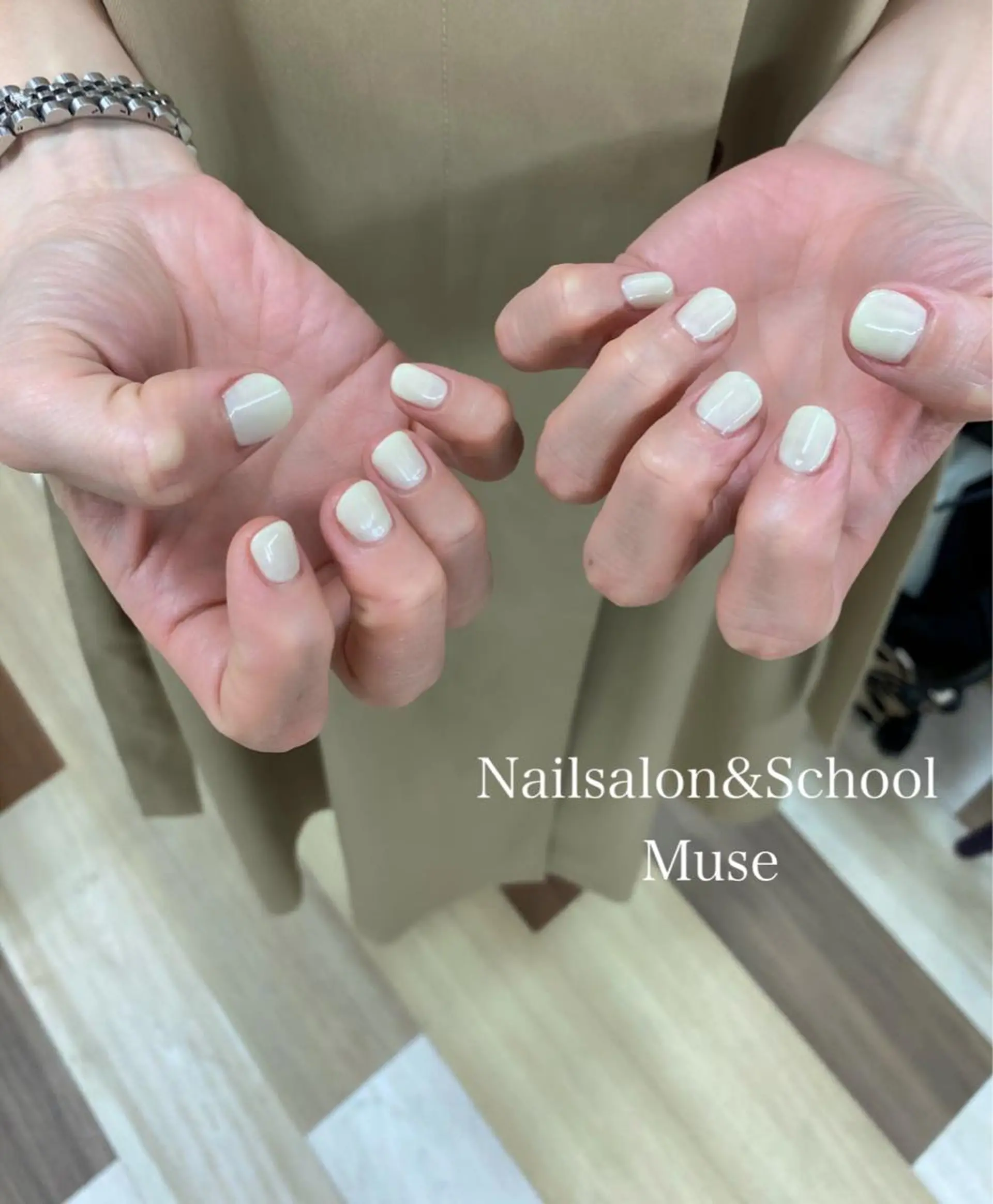 ネイル ジェルネイル パラジェル ハンドネイル Nail salon Museのネイルデザイン