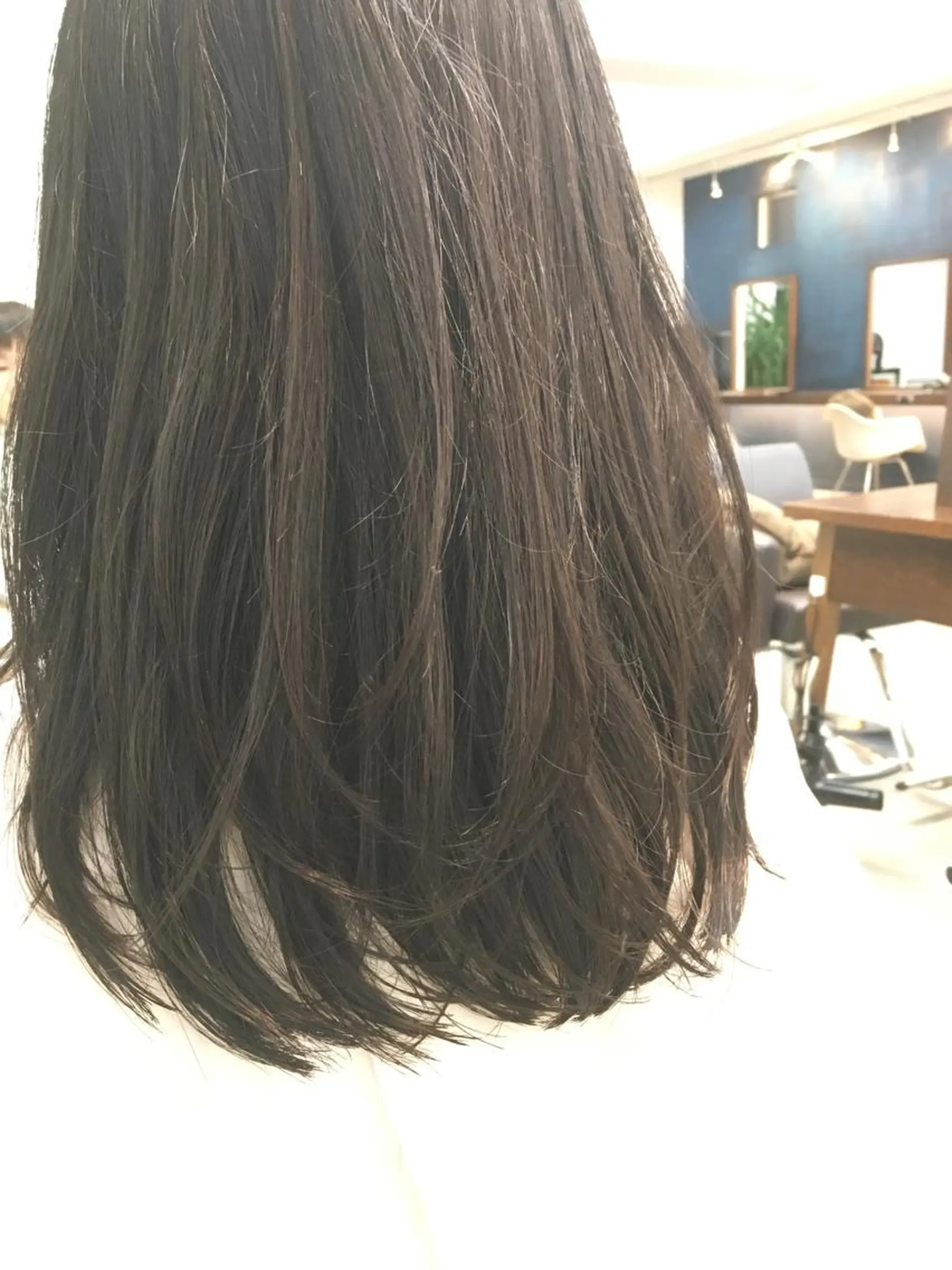 ミディアム セミロング ロング Fill @のヘアスタイル