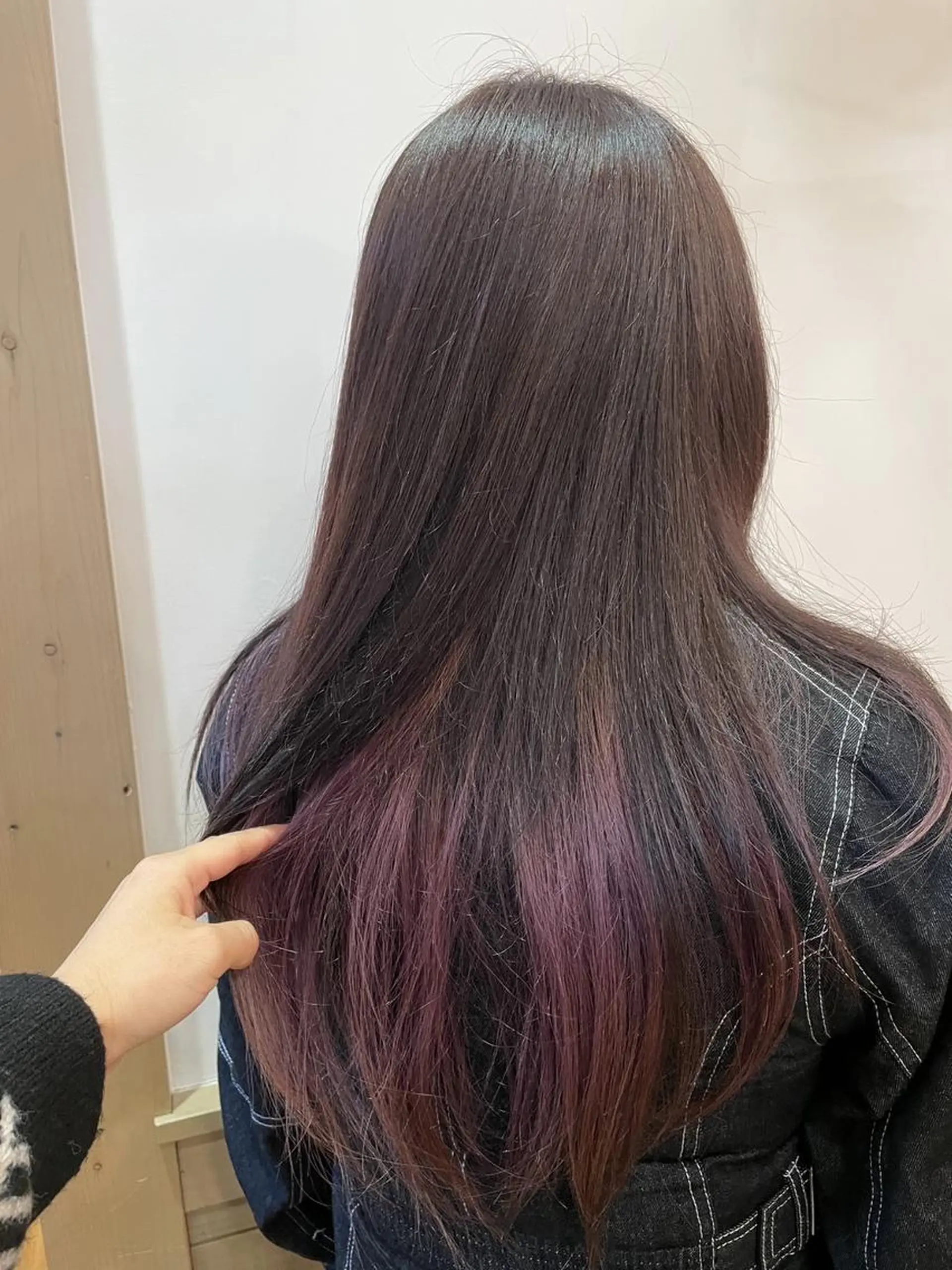 ロング カラー カット ヘアカラー トリートメント 坂江 亜也佳のヘアスタイル