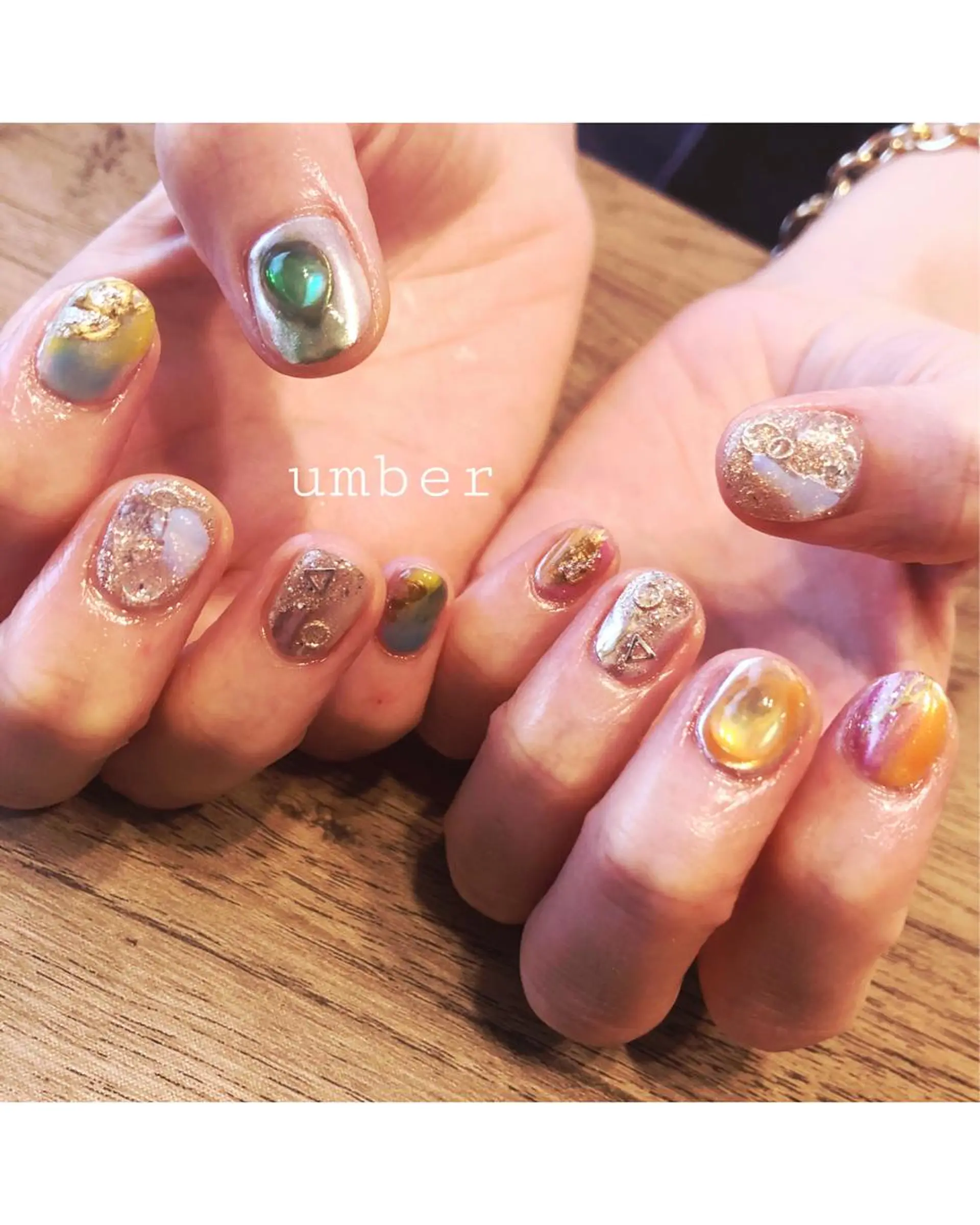 ネイル アートネイル クリアネイル フットネイル フレンチネイル グラデーション ハンドネイル umber 三茶1分のネイルデザイン